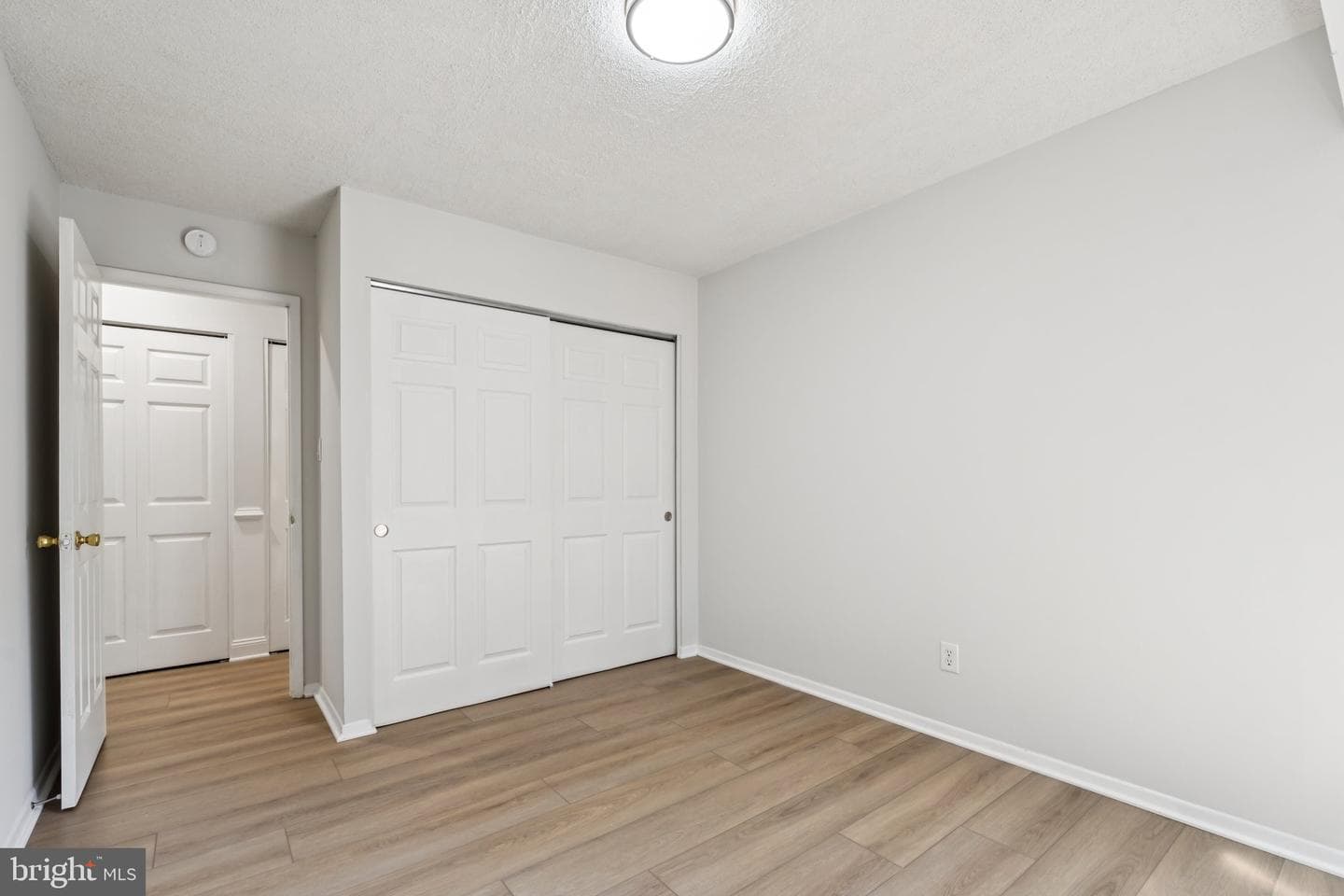 6143 Leesburg Pike #305 photo 14
