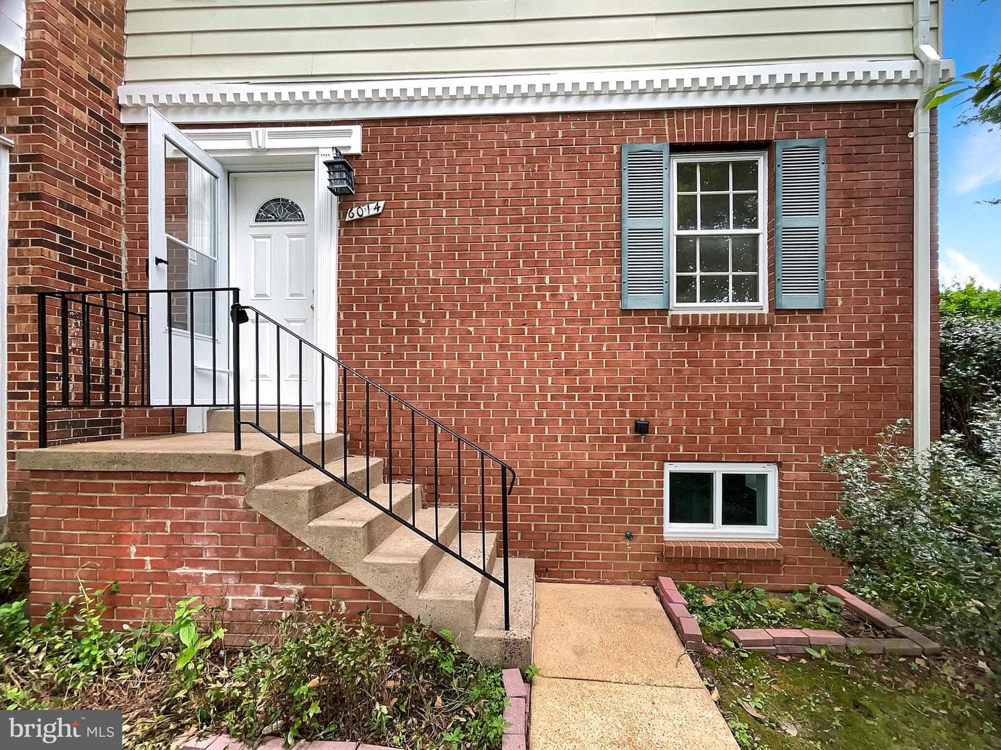 6014 Ticonderoga Court photo 13