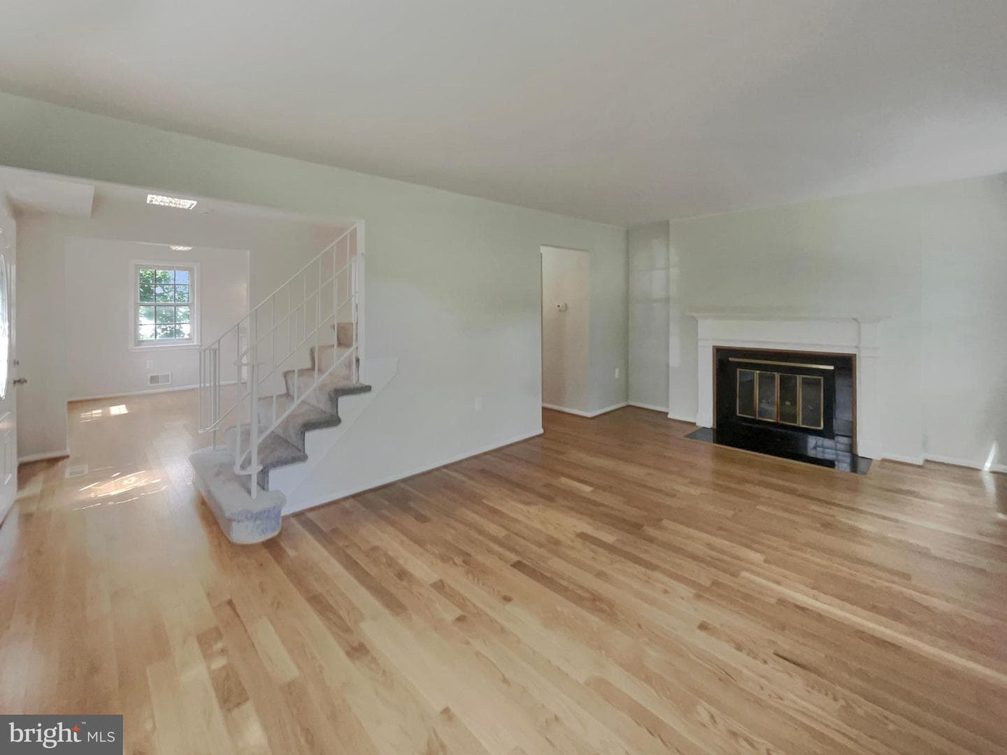 6014 Ticonderoga Court photo 3