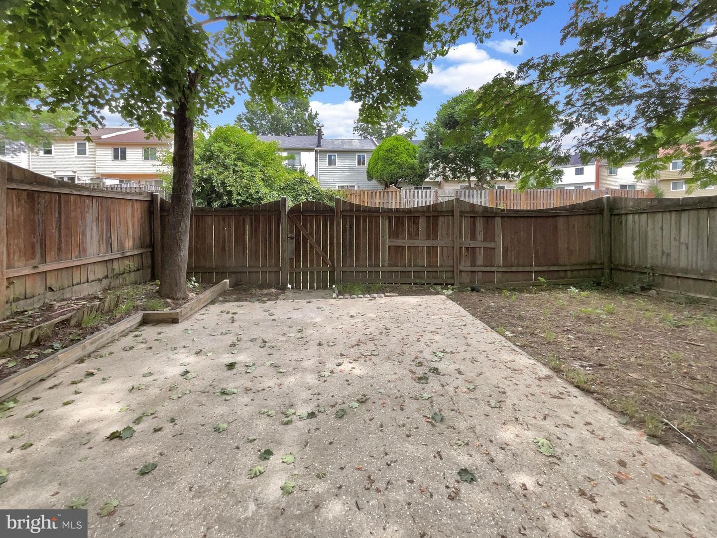 6014 Ticonderoga Court photo 34