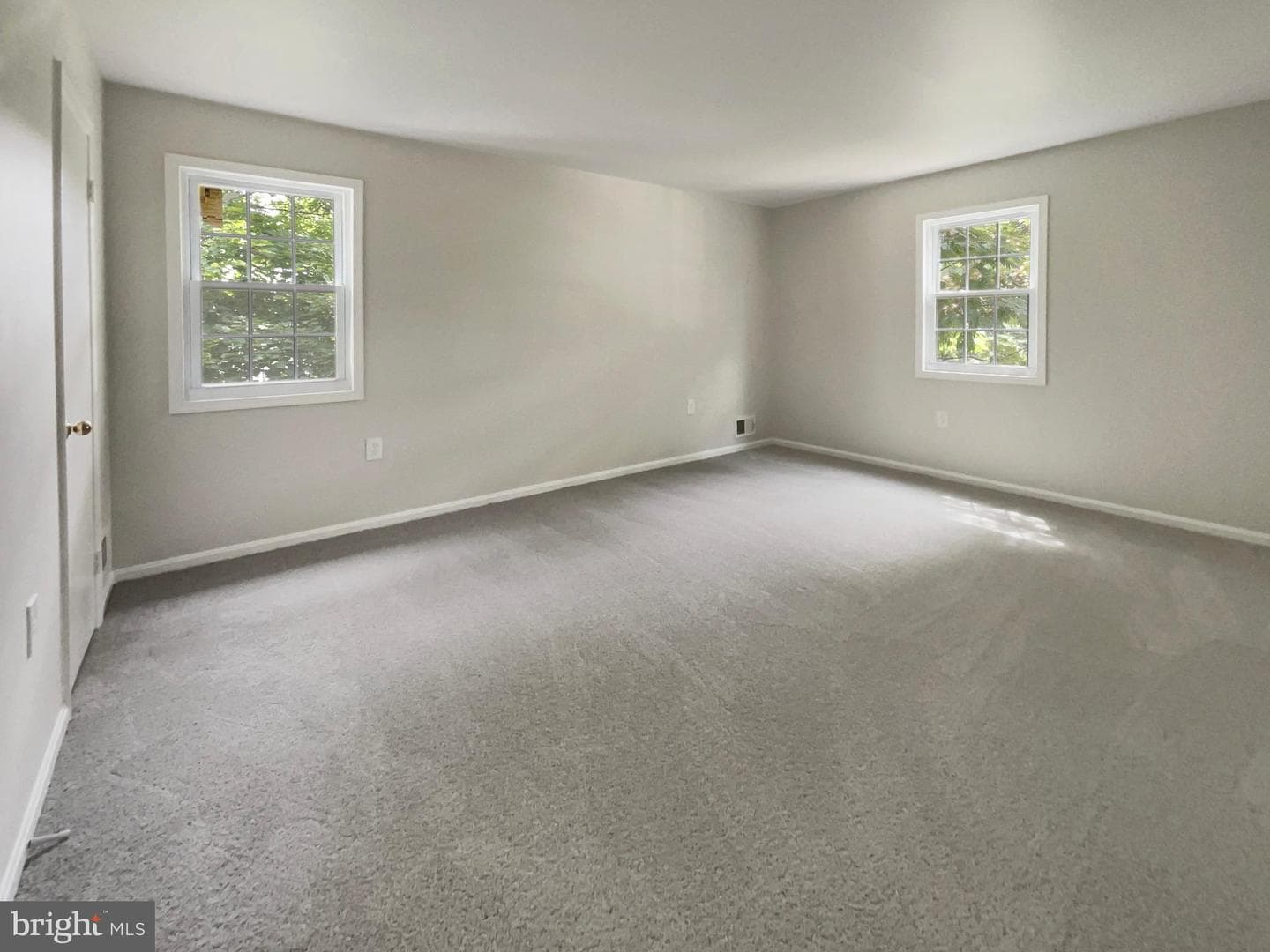 6014 Ticonderoga Court photo 5