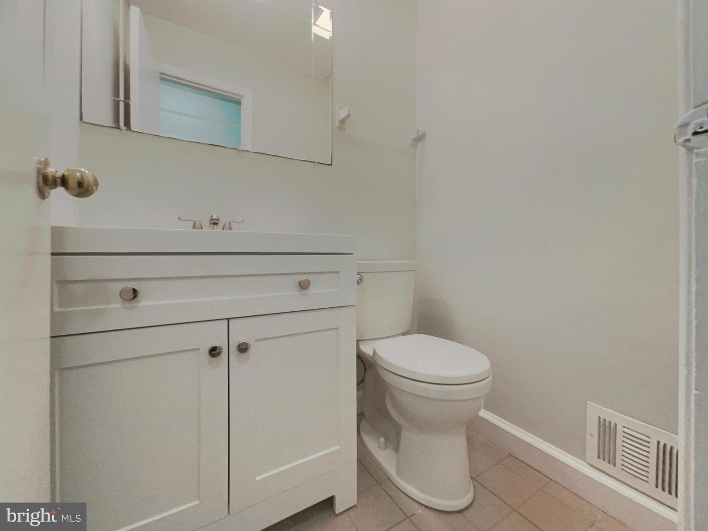 6014 Ticonderoga Court photo 7