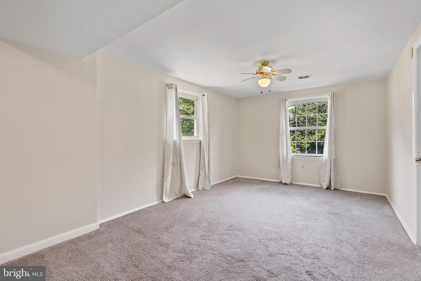 6503 Carriage Drive photo 17