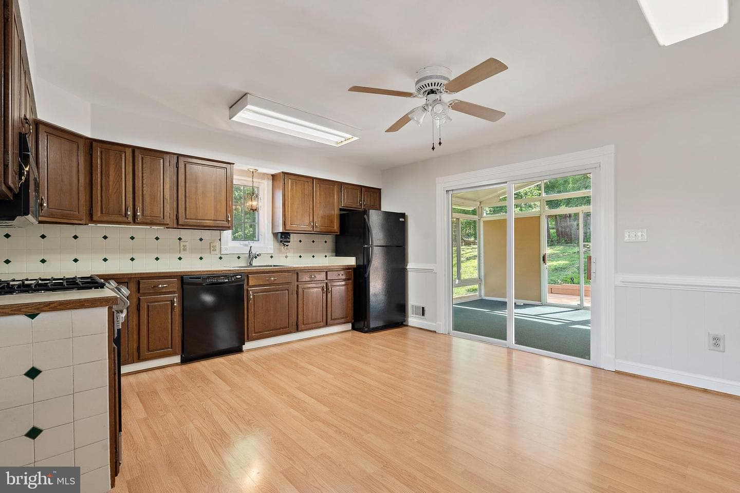 6503 Carriage Drive photo 25
