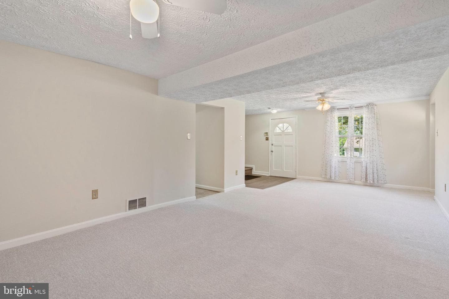 6503 Carriage Drive photo 9