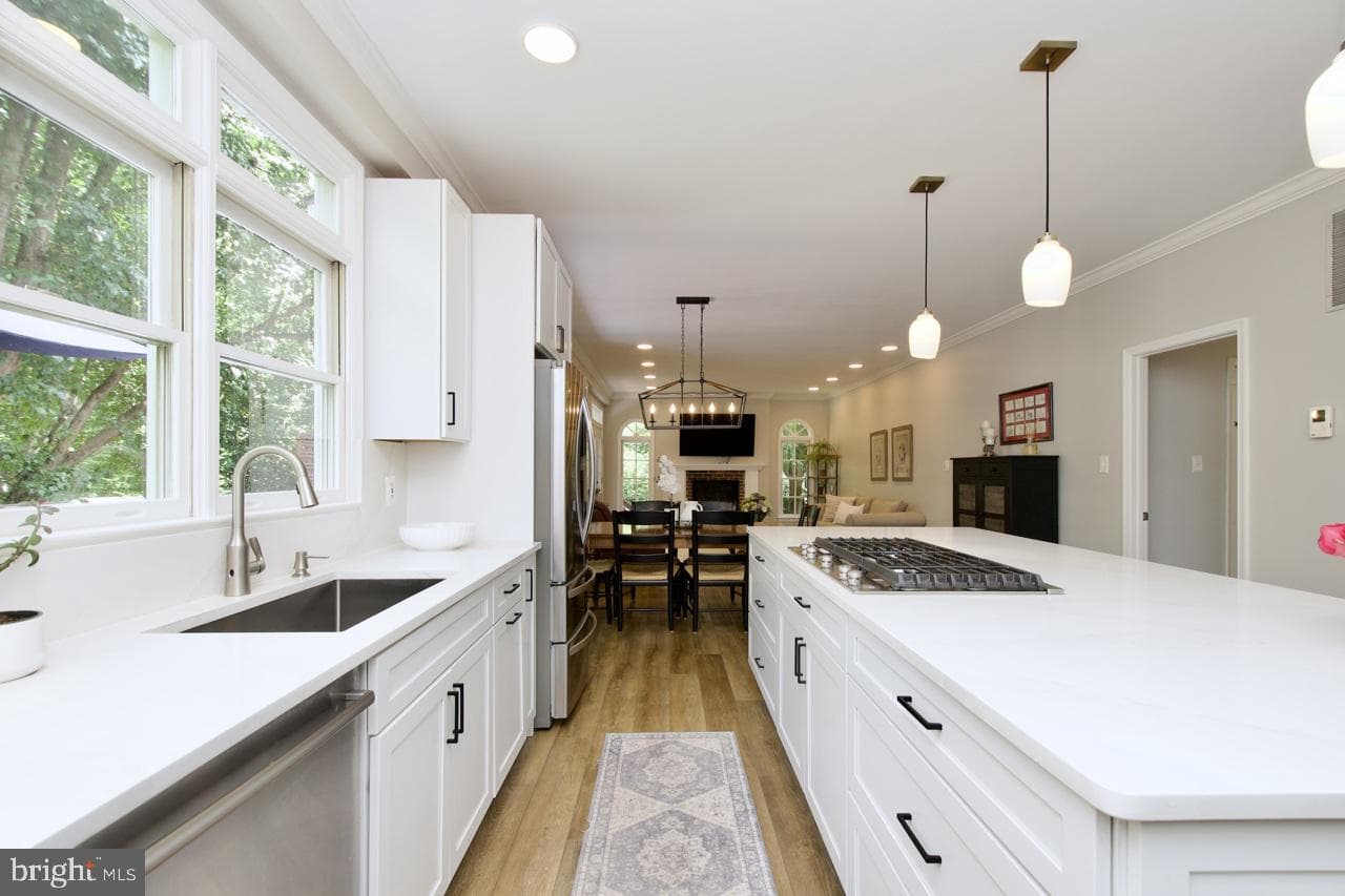 5439 Ashleigh Road photo 18
