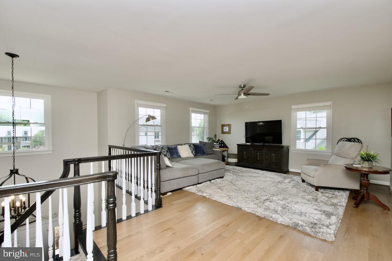 5439 Ashleigh Road photo 29
