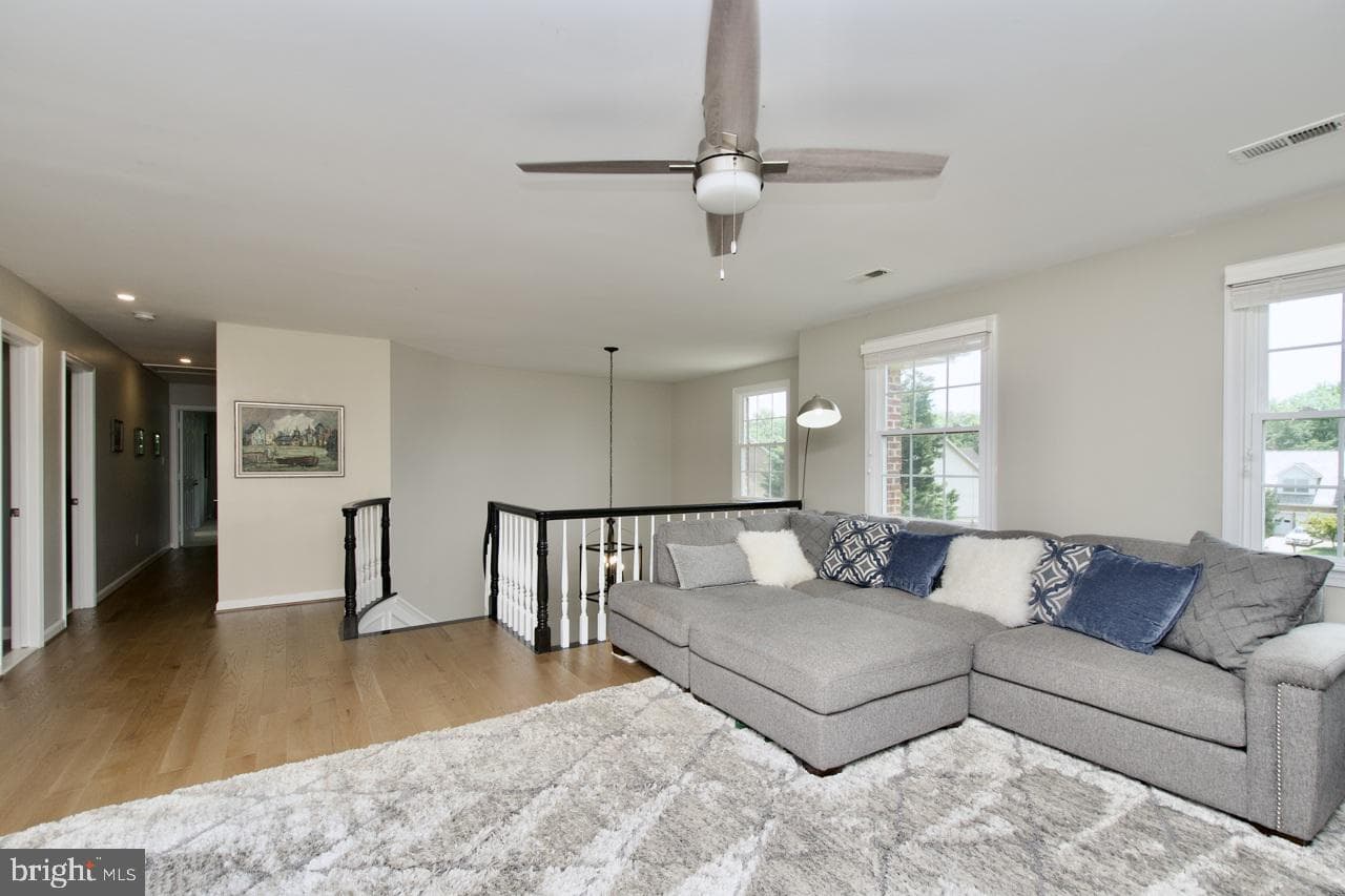 5439 Ashleigh Road photo 32