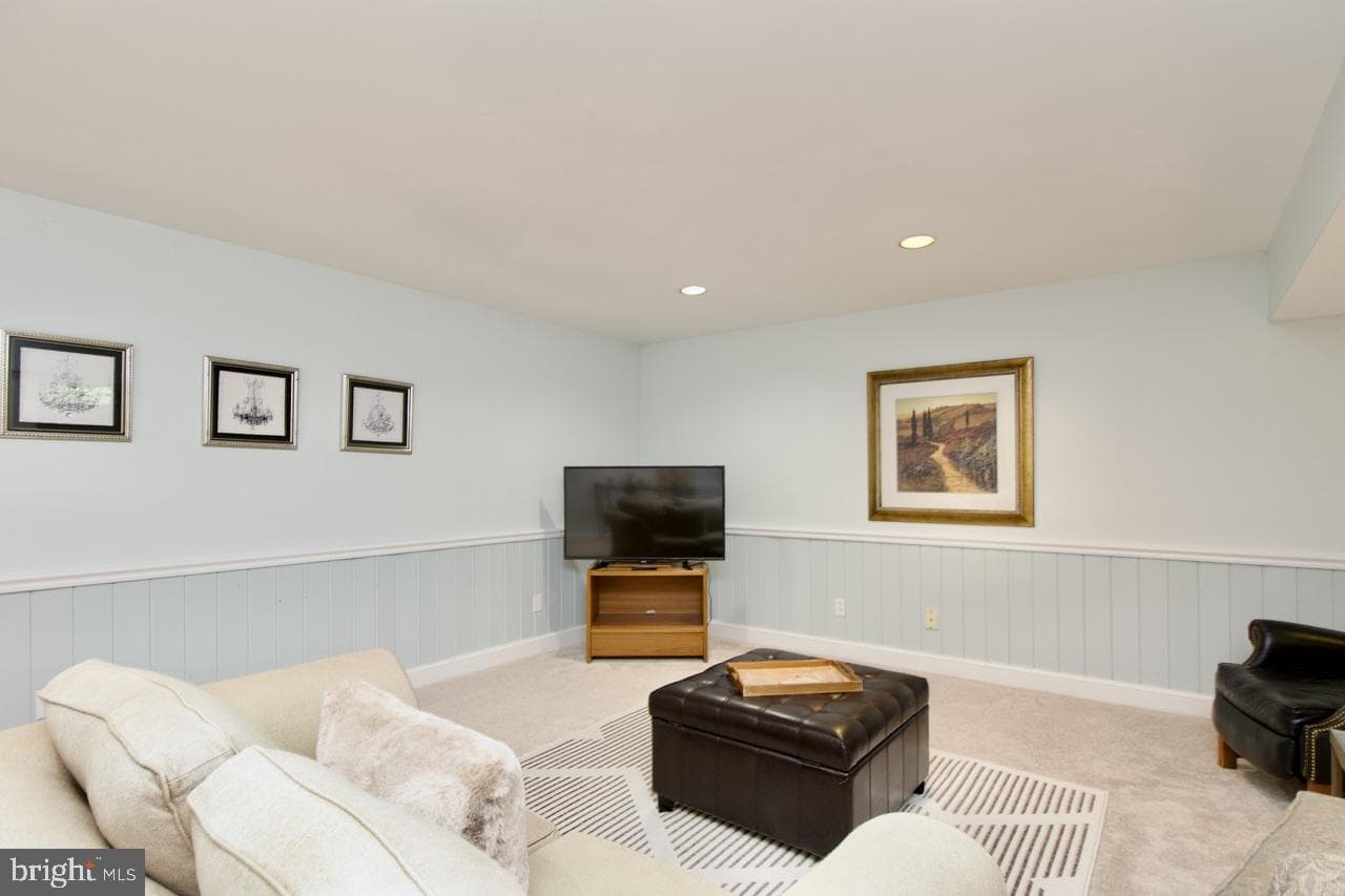 5439 Ashleigh Road photo 49