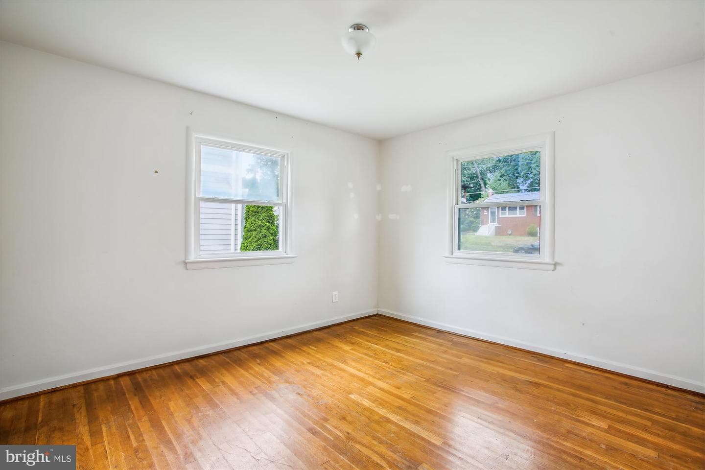 102 Moore Avenue SW photo 14