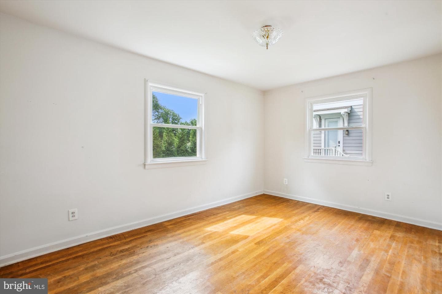 102 Moore Avenue SW photo 19