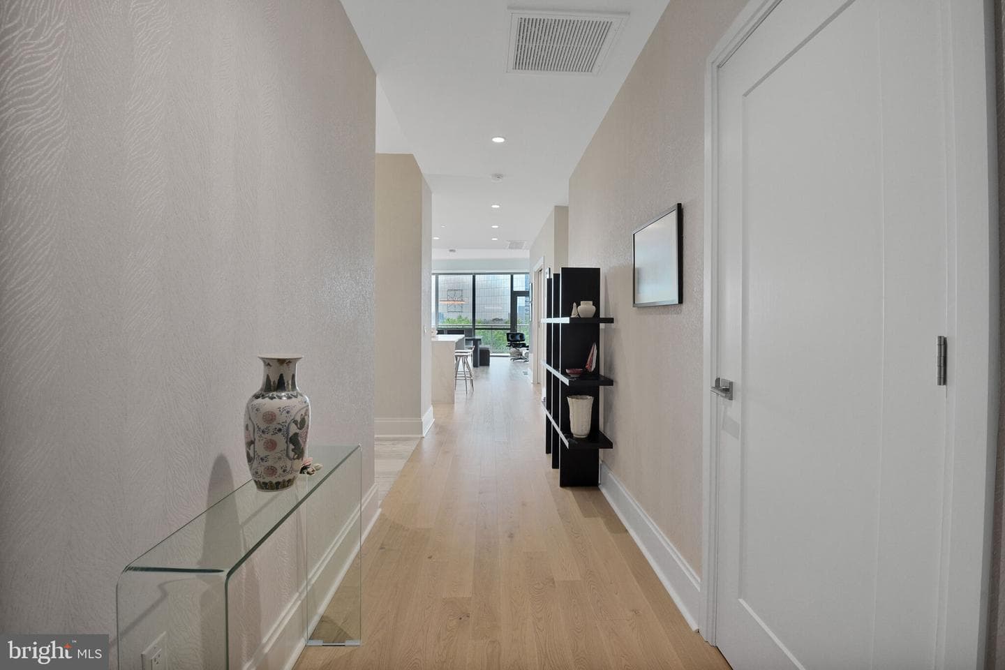 7887 Jones Branch Drive #1004 photo 10