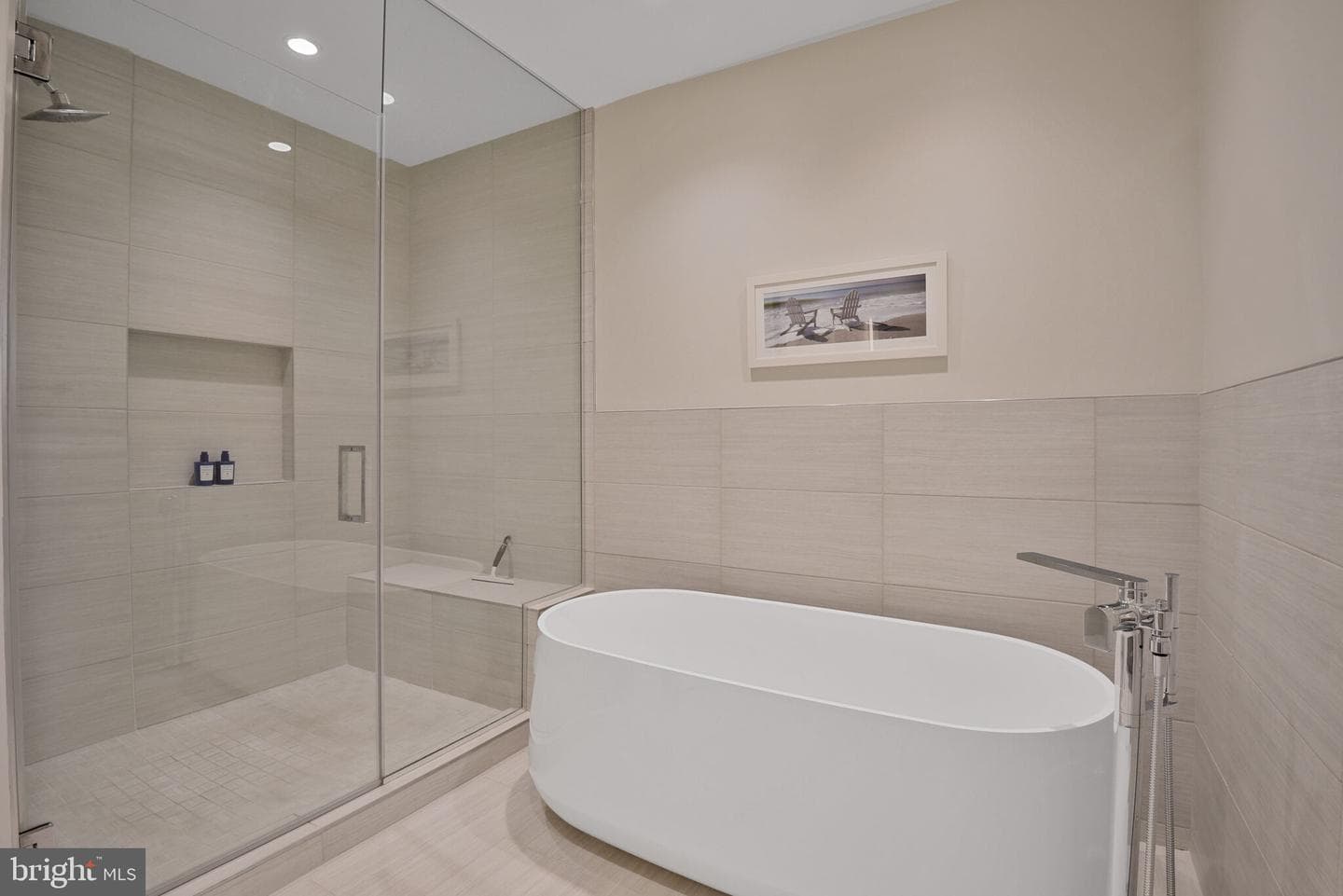 7887 Jones Branch Drive #1004 photo 34