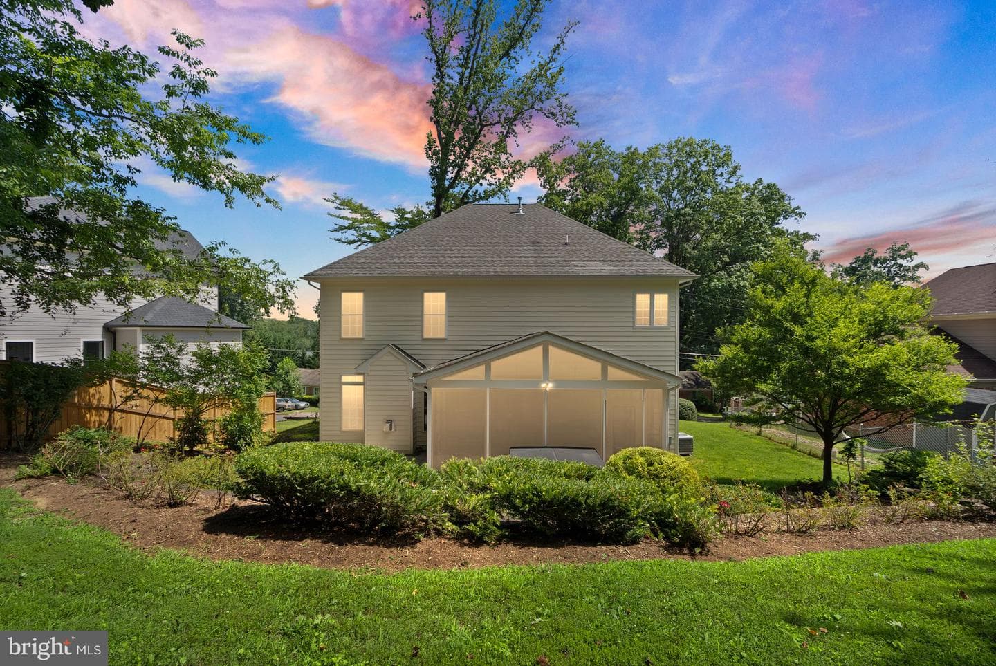 7311 Woodley Place photo 44