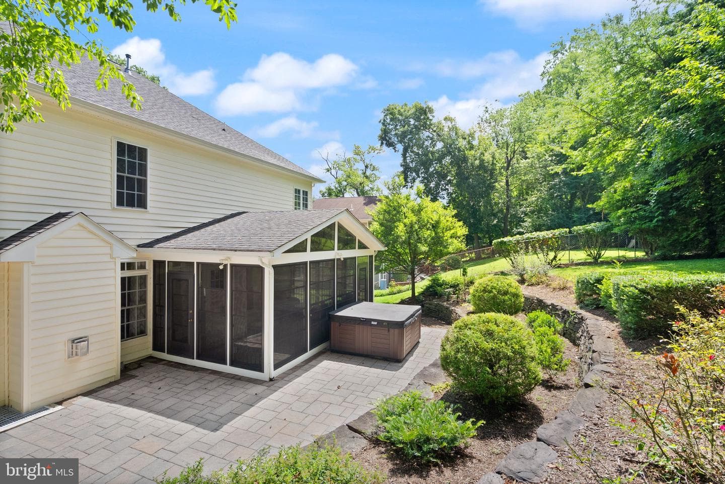 7311 Woodley Place photo 47