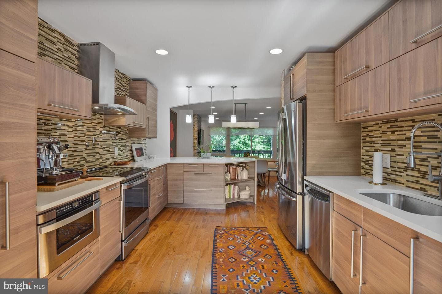 2034 Lakebreeze Way photo 13