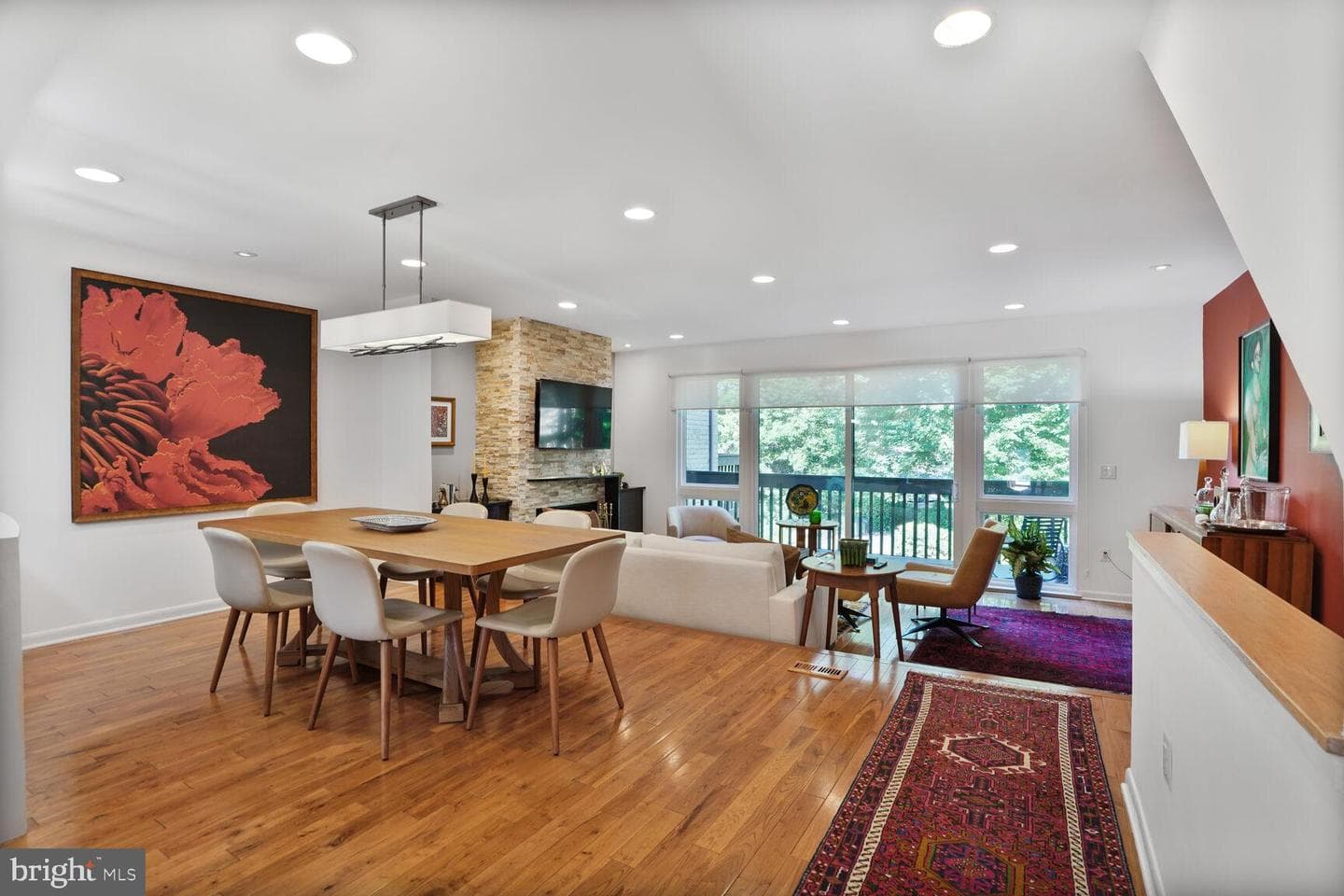 2034 Lakebreeze Way photo 17