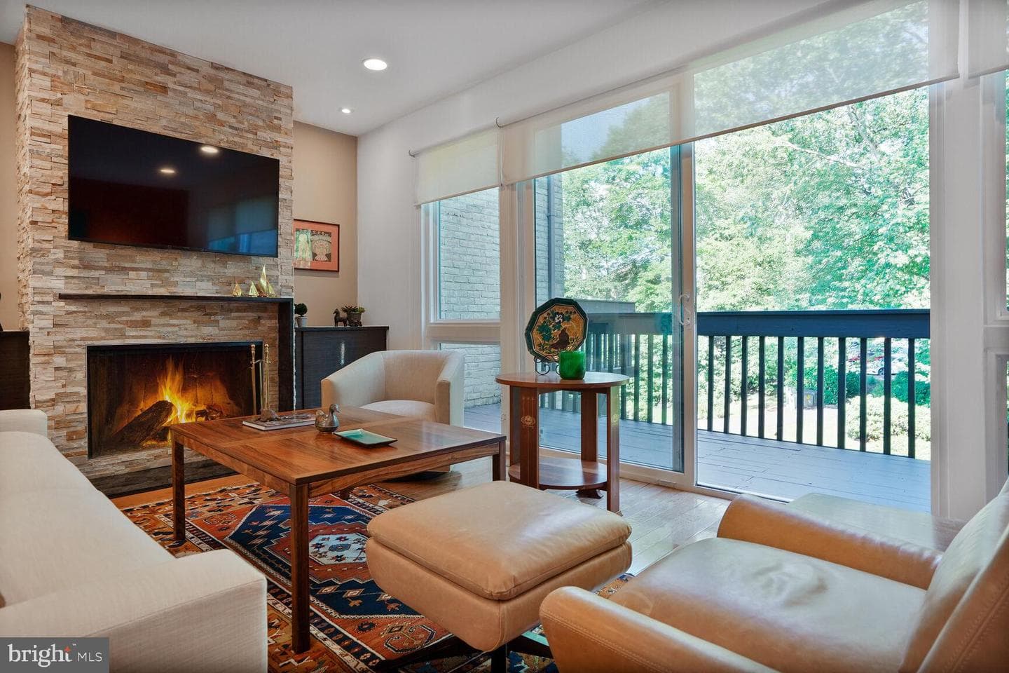 2034 Lakebreeze Way photo 25