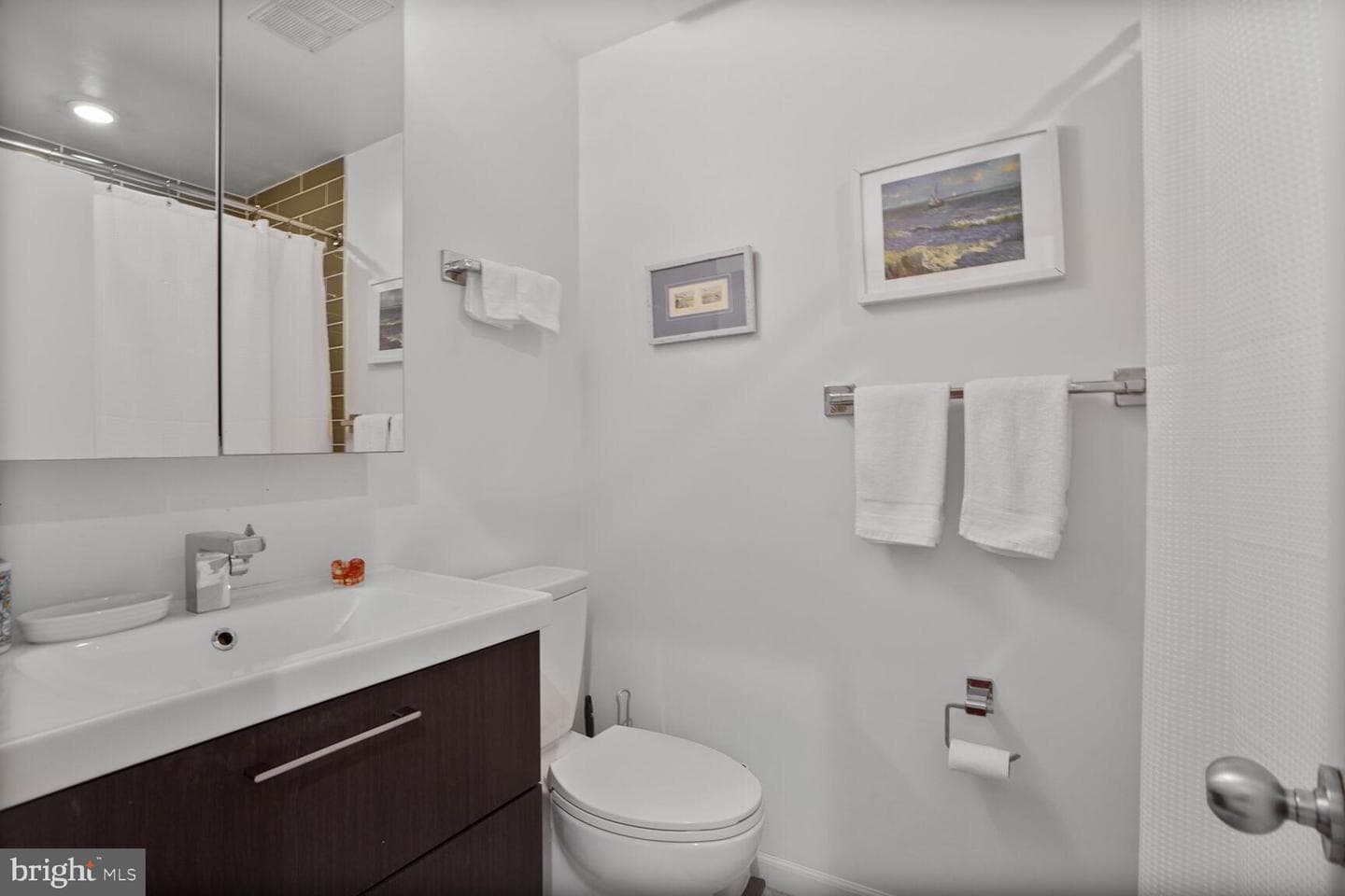 2034 Lakebreeze Way photo 44