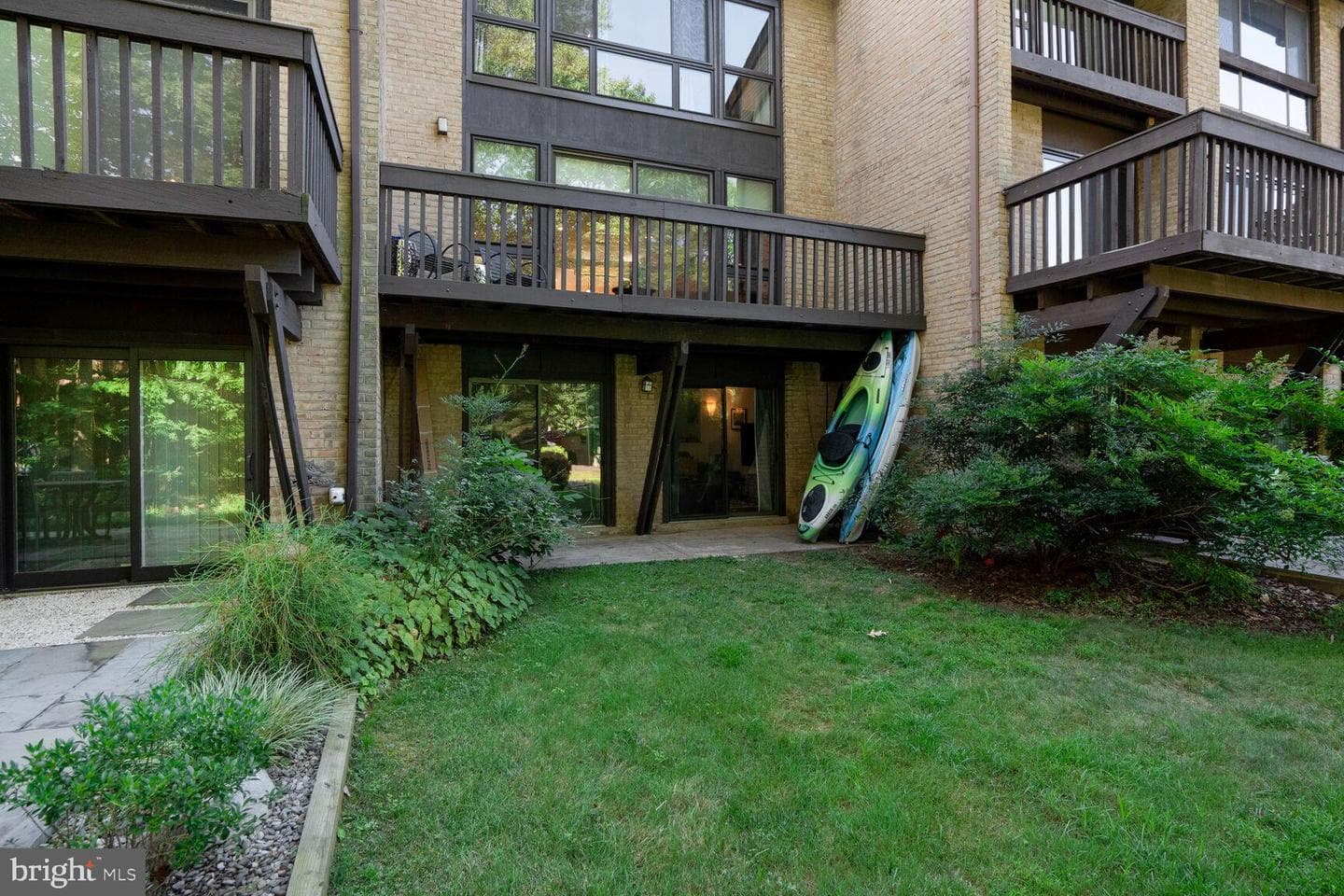2034 Lakebreeze Way photo 60