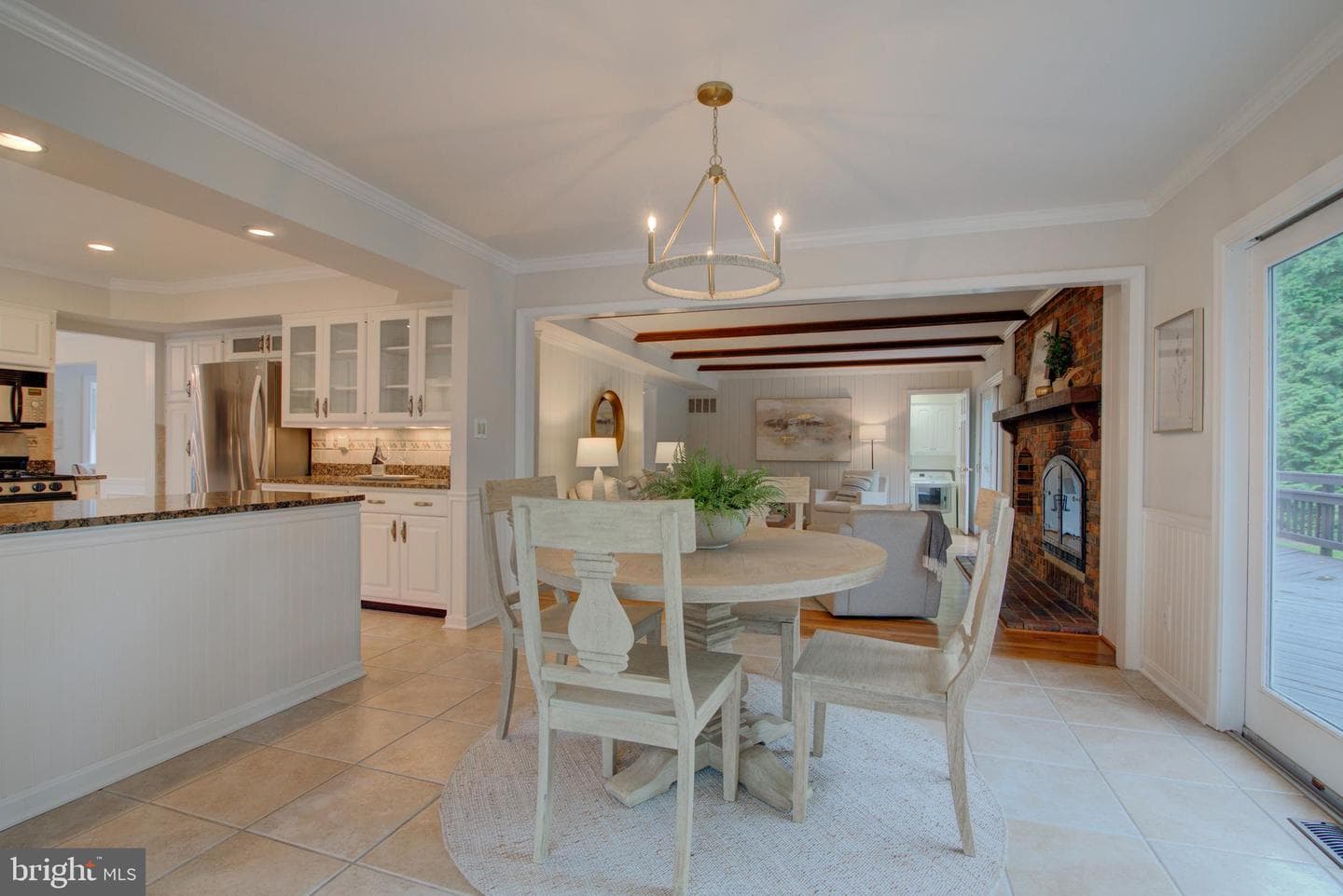 10405 Trumpeter Court photo 14