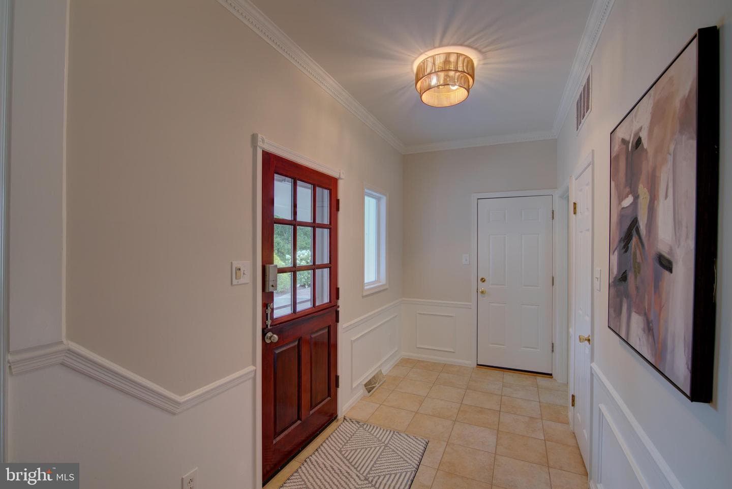 10405 Trumpeter Court photo 3