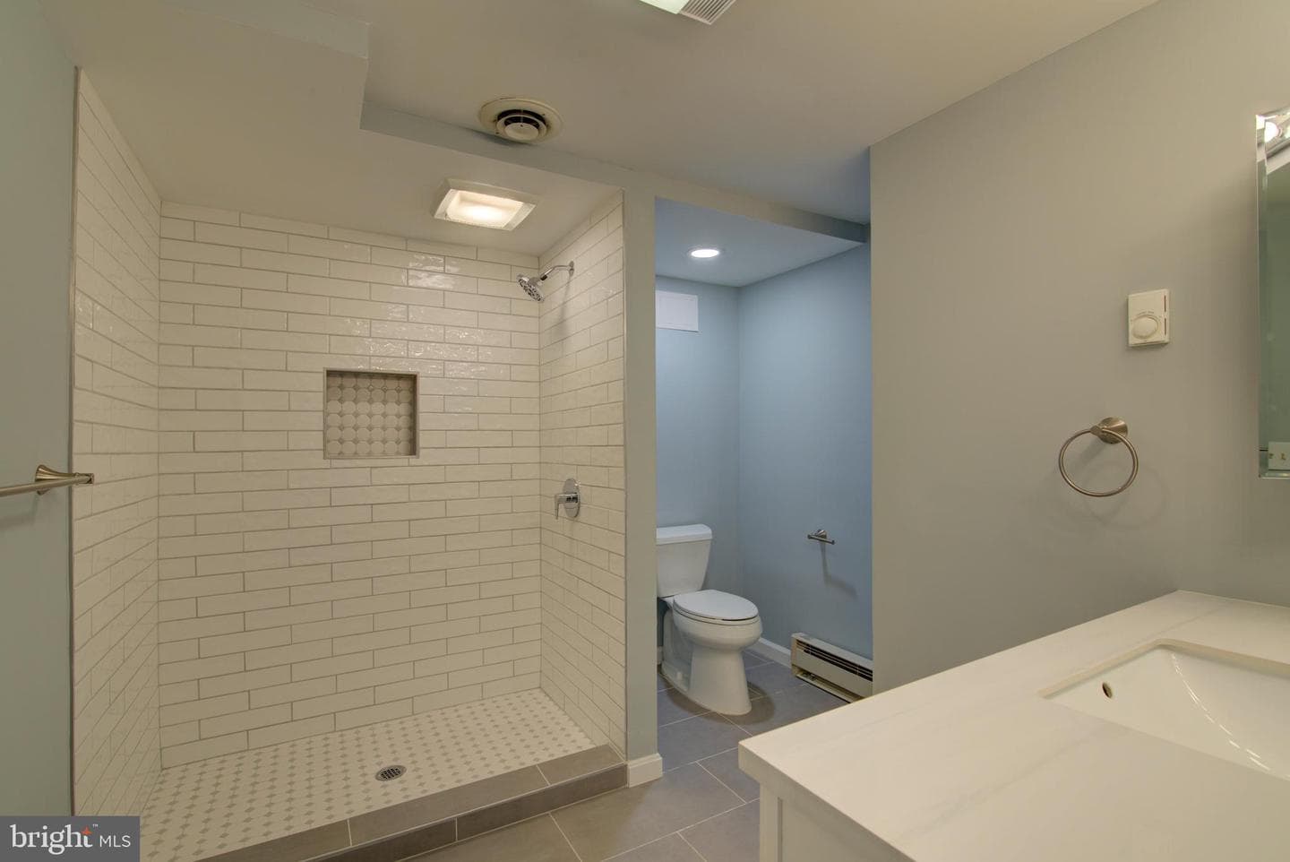 10405 Trumpeter Court photo 31