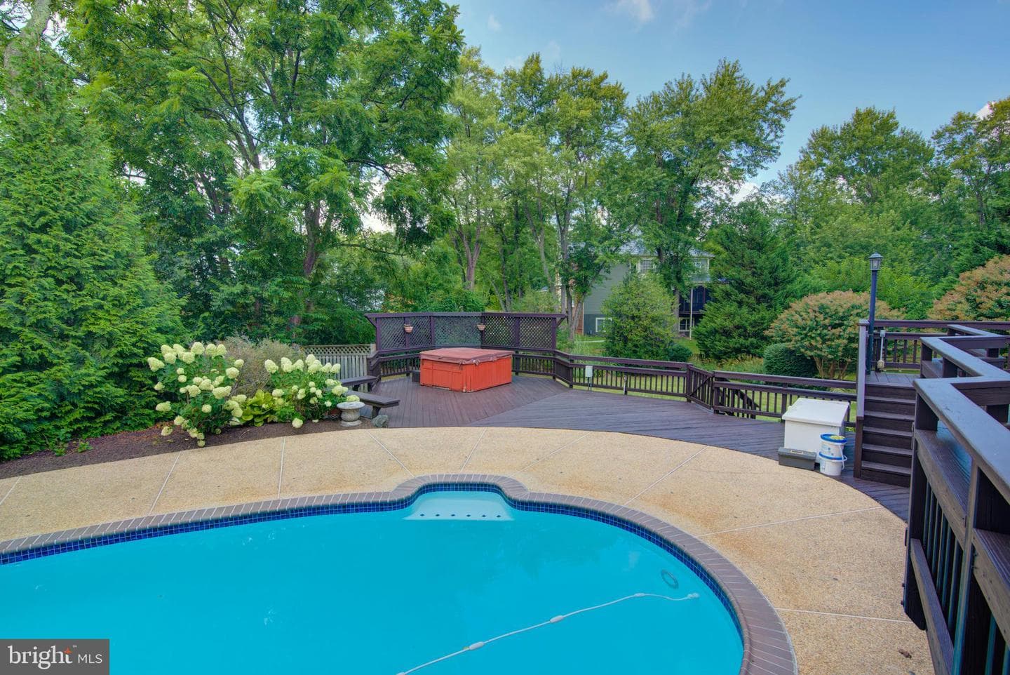 10405 Trumpeter Court photo 36
