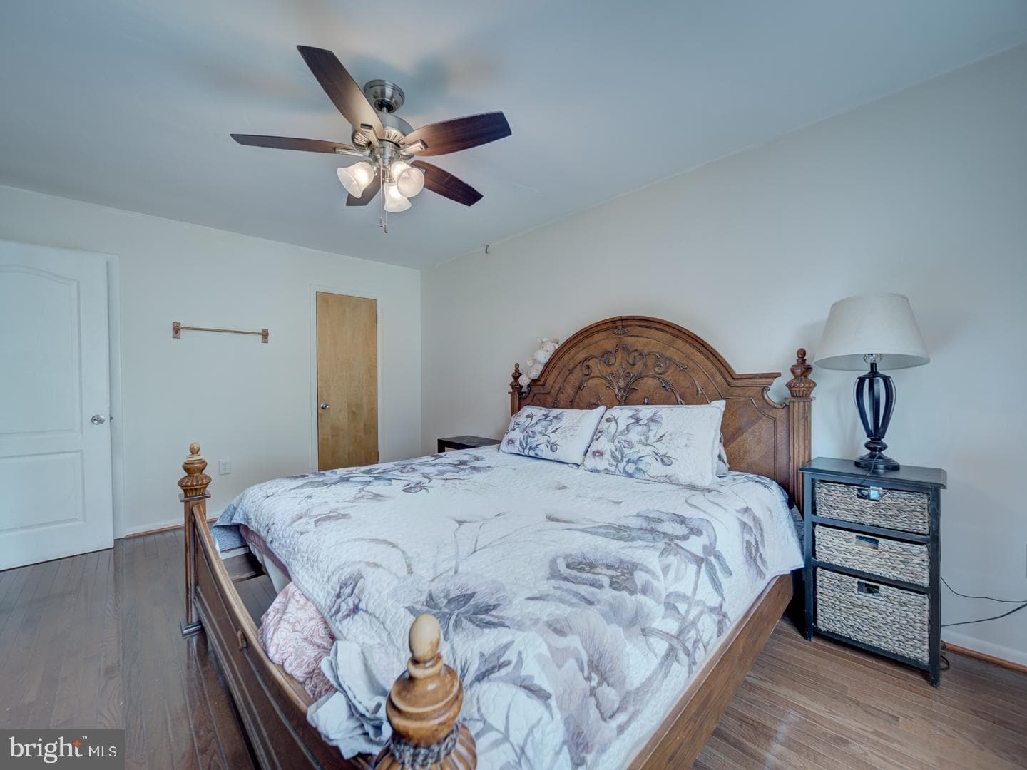 5674 Oak Tanager Court photo 13