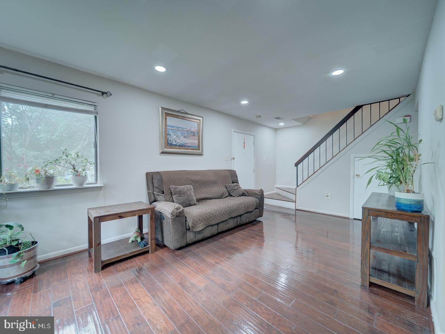 5674 Oak Tanager Court photo 4