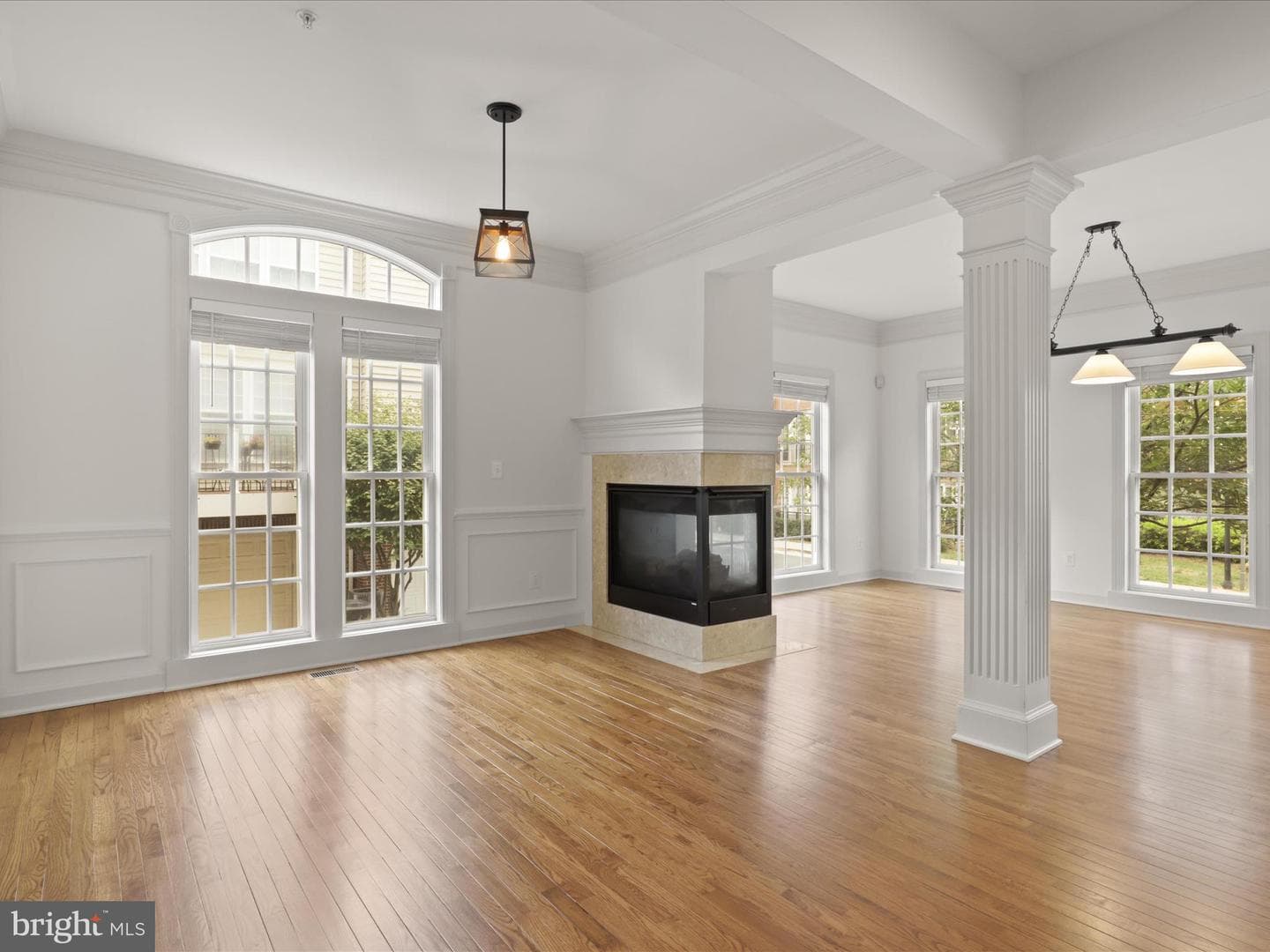 7980 Vigne Court photo 2