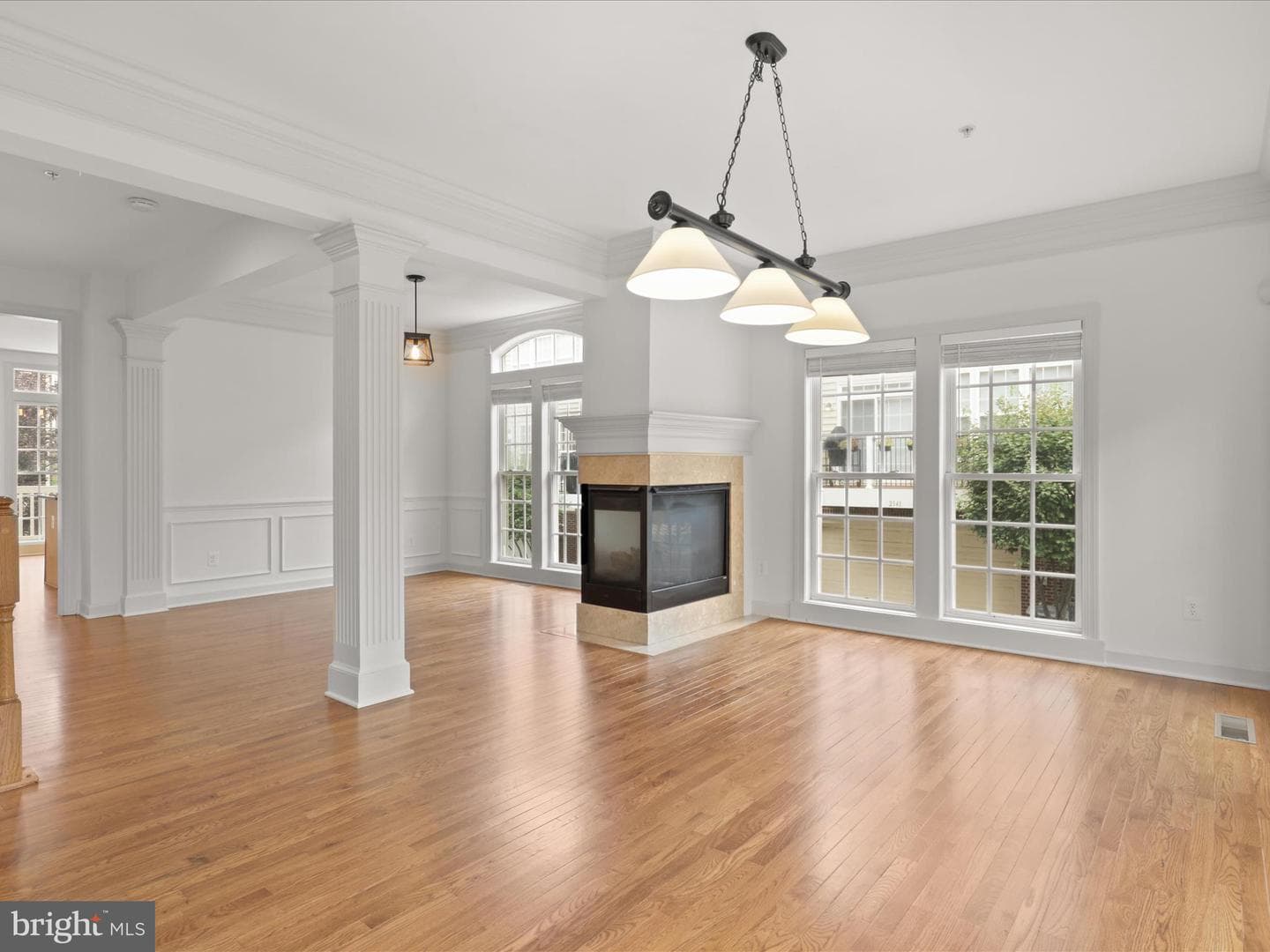 7980 Vigne Court photo 4