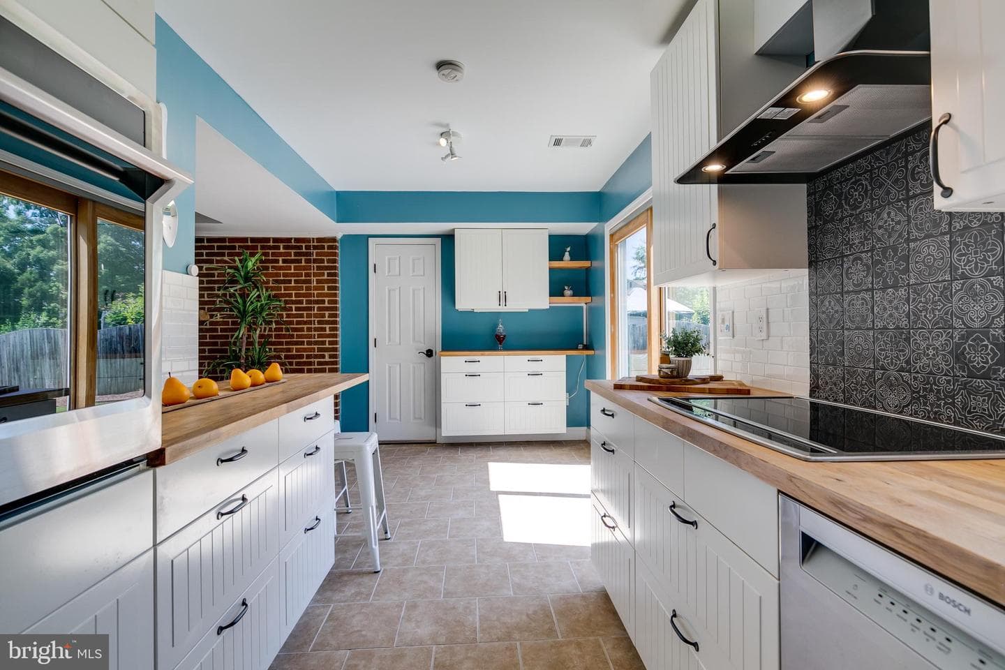 2205 Farougi Court photo 15