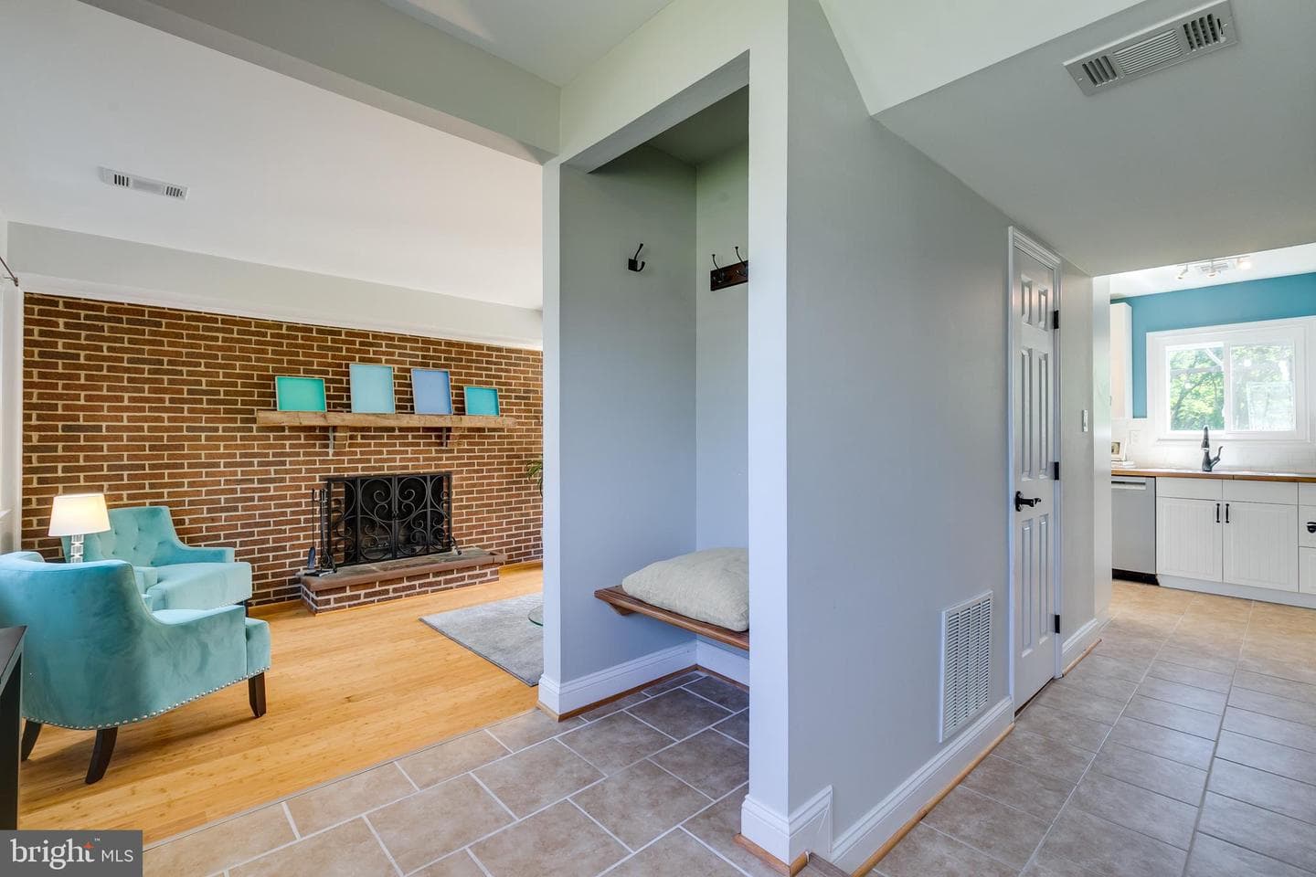 2205 Farougi Court photo 21