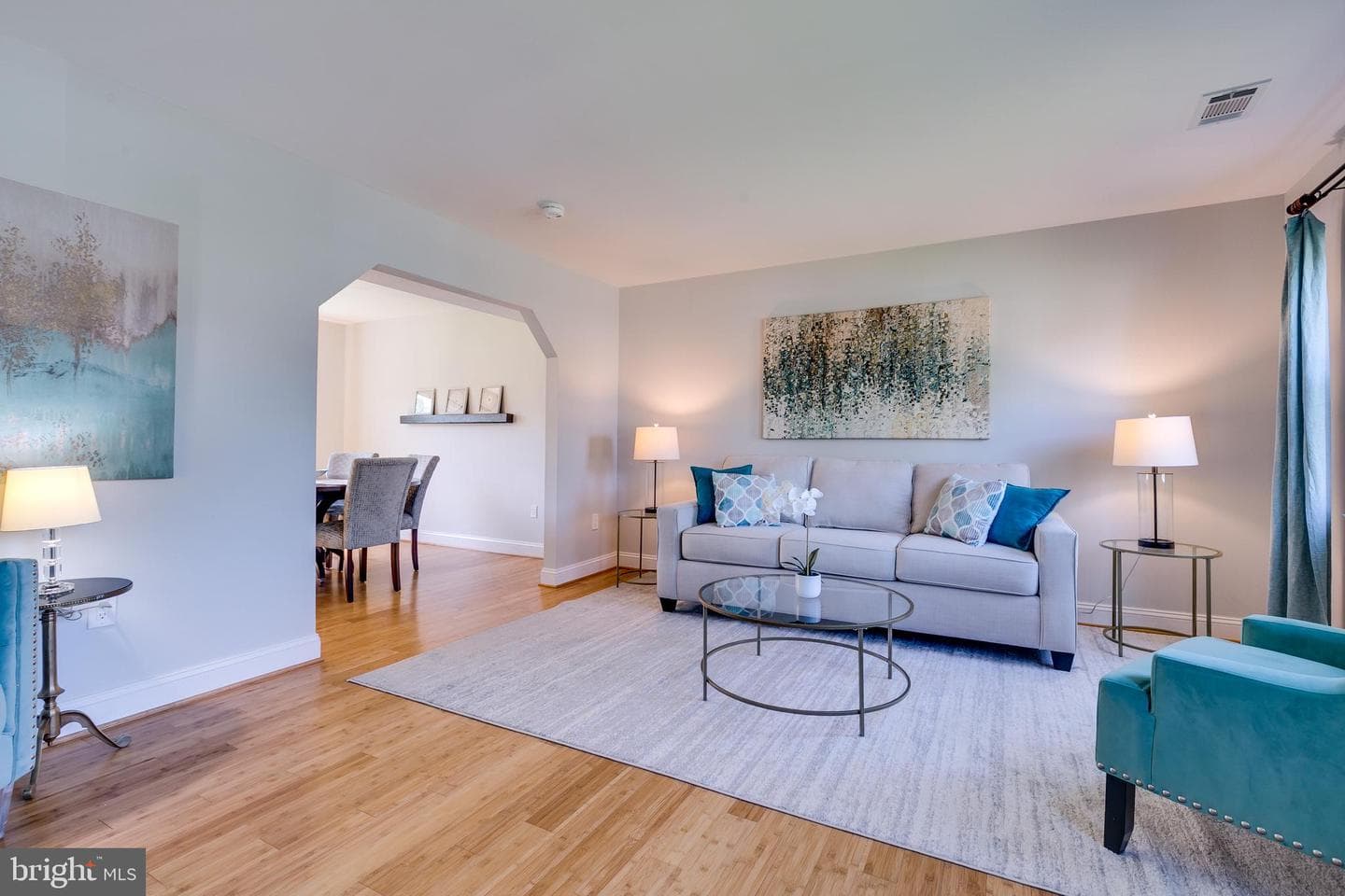 2205 Farougi Court photo 5