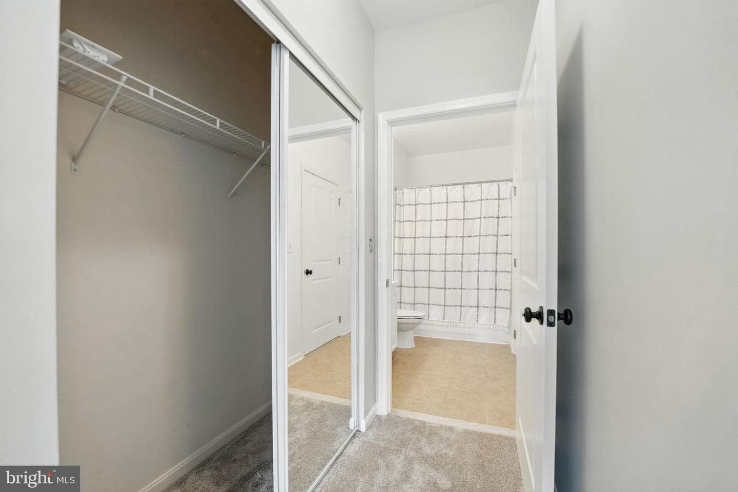 2655 Prosperity Avenue #426 photo 18