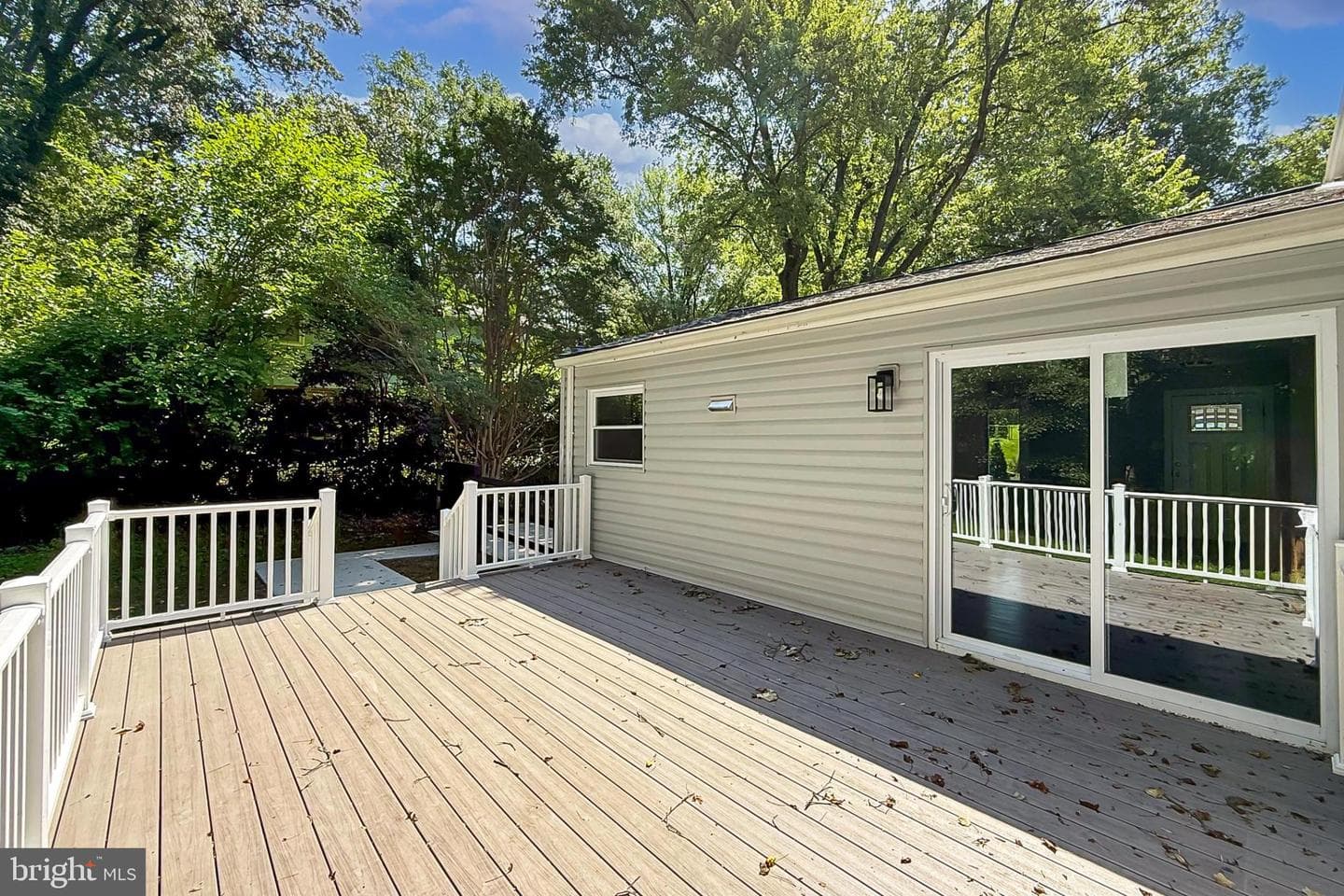 6500 Rivington photo 36