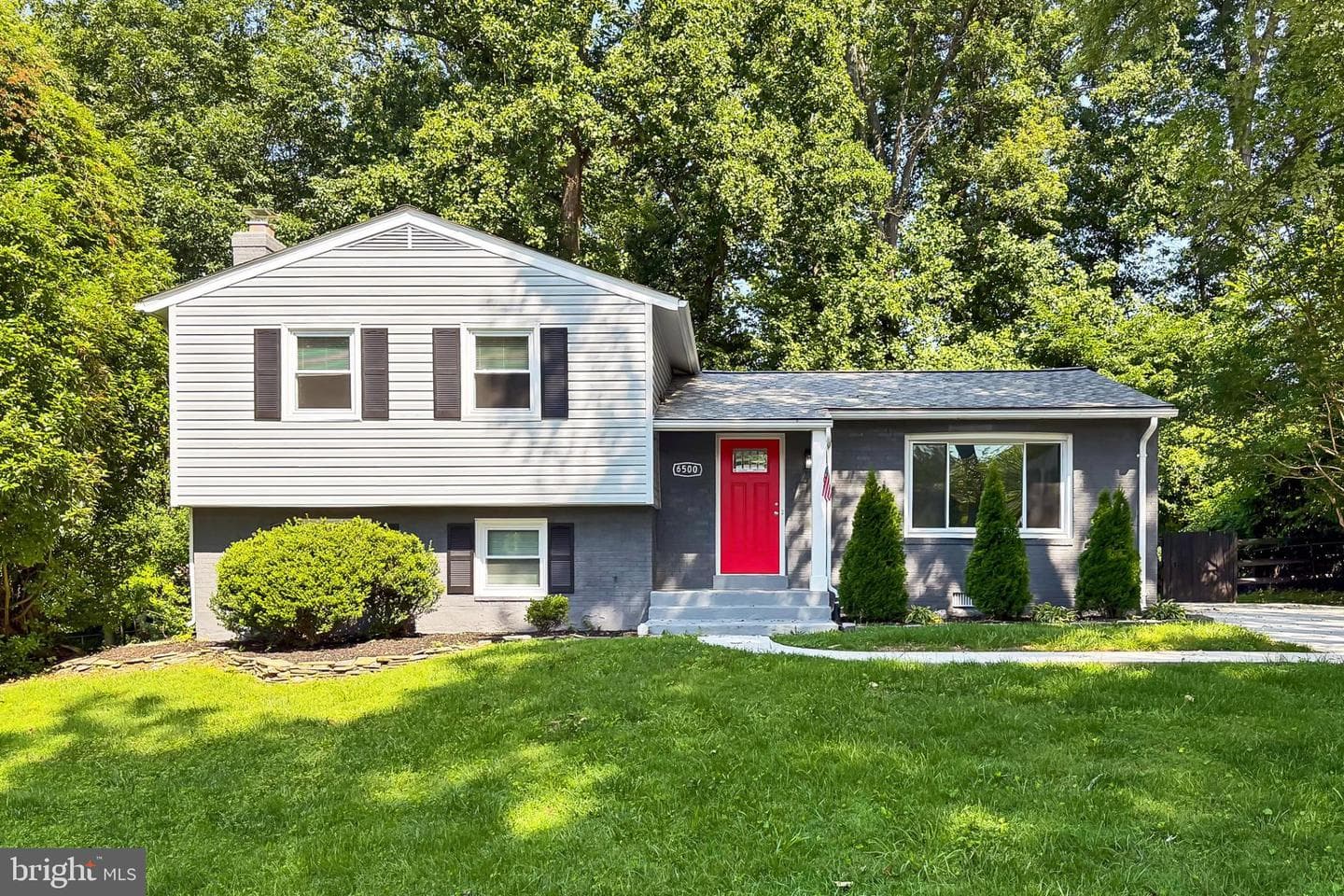 6500 Rivington photo 48