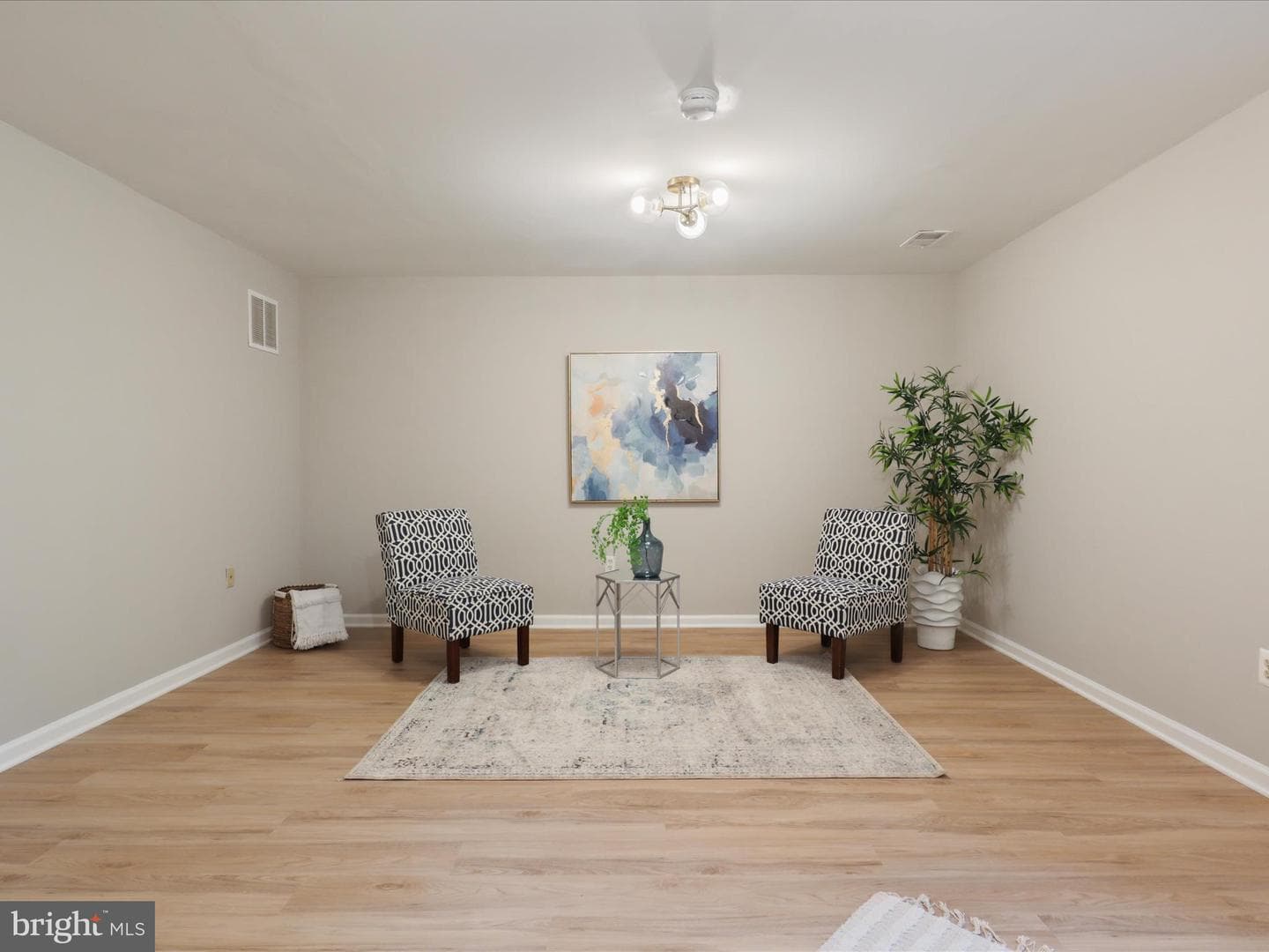 9903 Finian Court photo 34