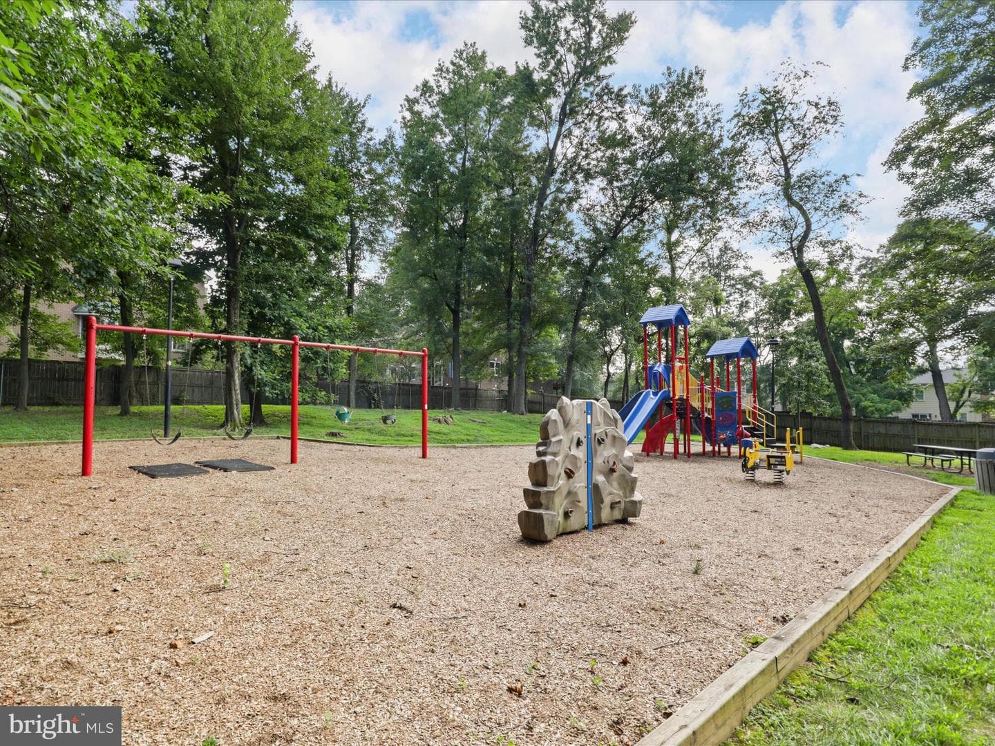9903 Finian Court photo 40