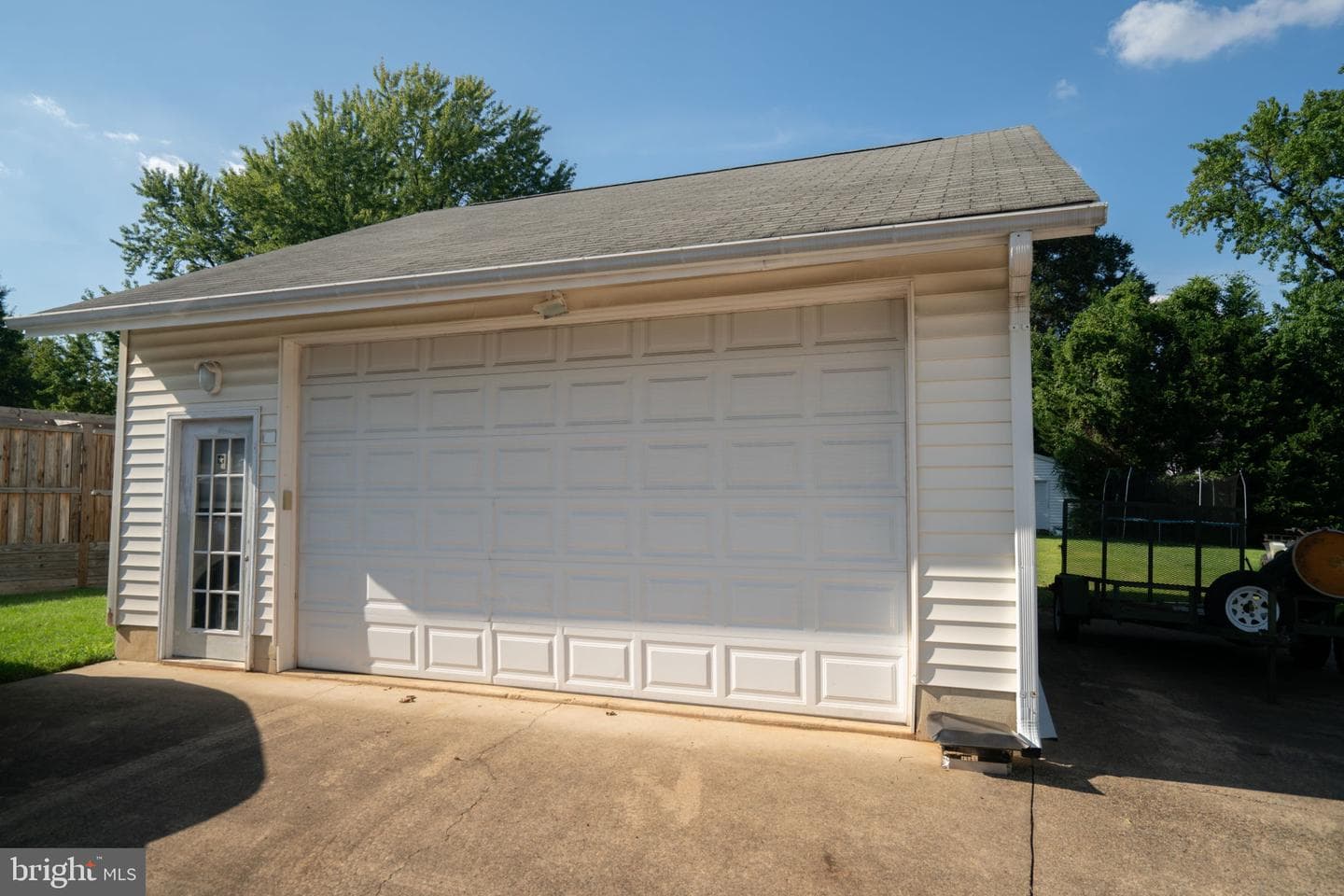 2700 Schooley Drive photo 18