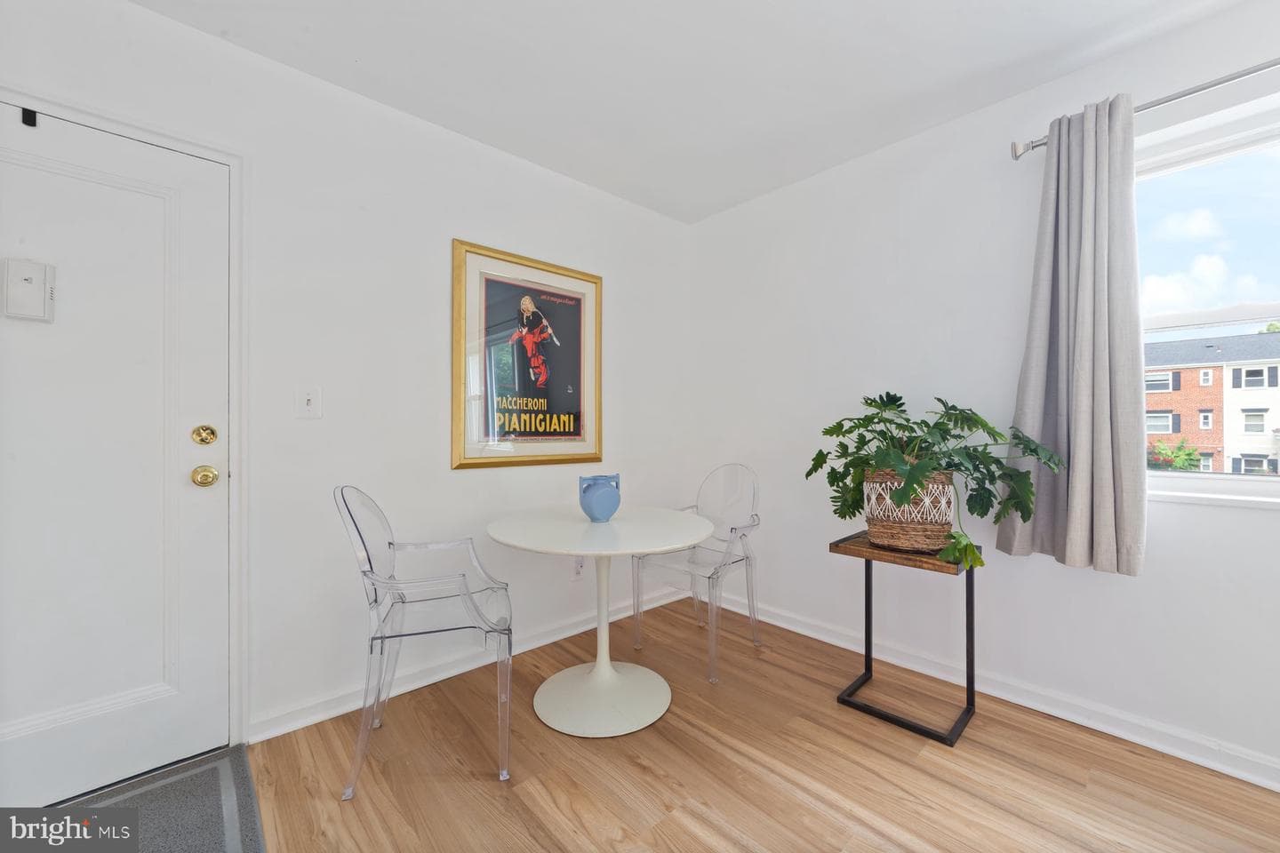 3055 Patrick Henry Drive #101 photo 7