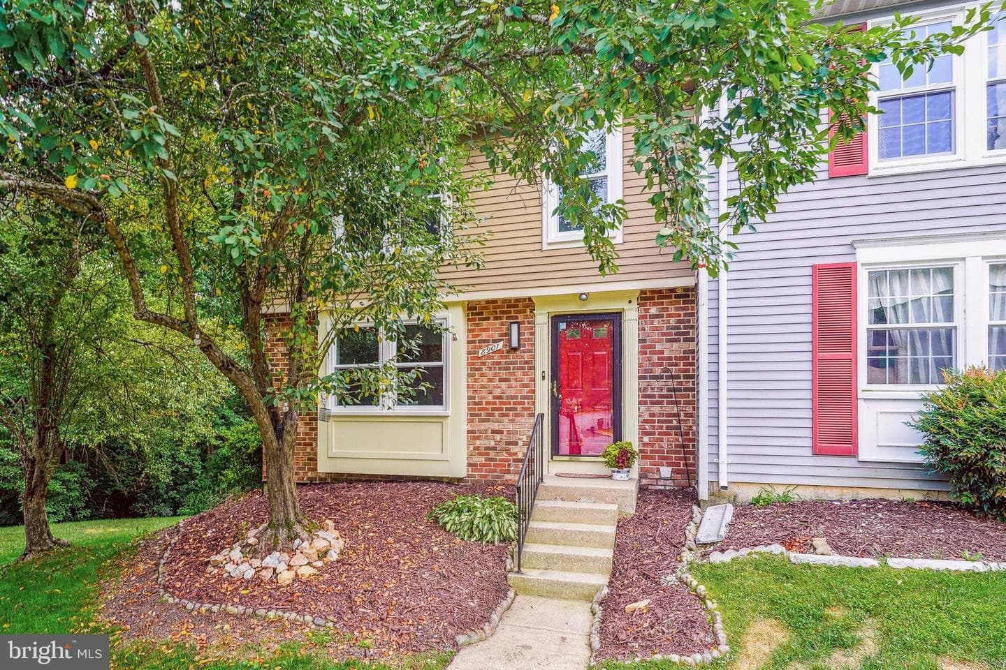 8901 Gutman Court photo 1