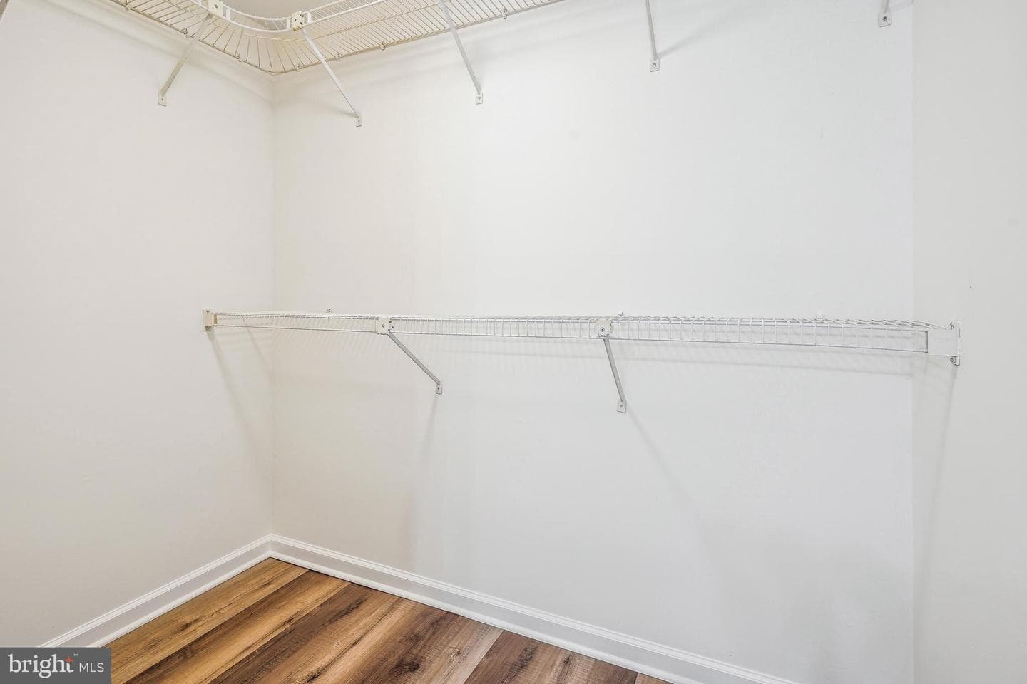 8901 Gutman Court photo 34