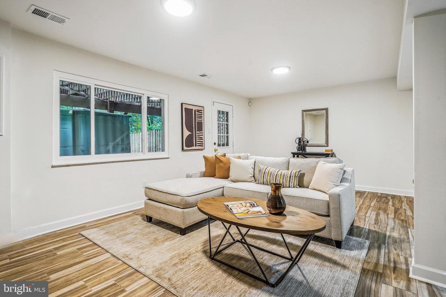 8901 Gutman Court photo 45