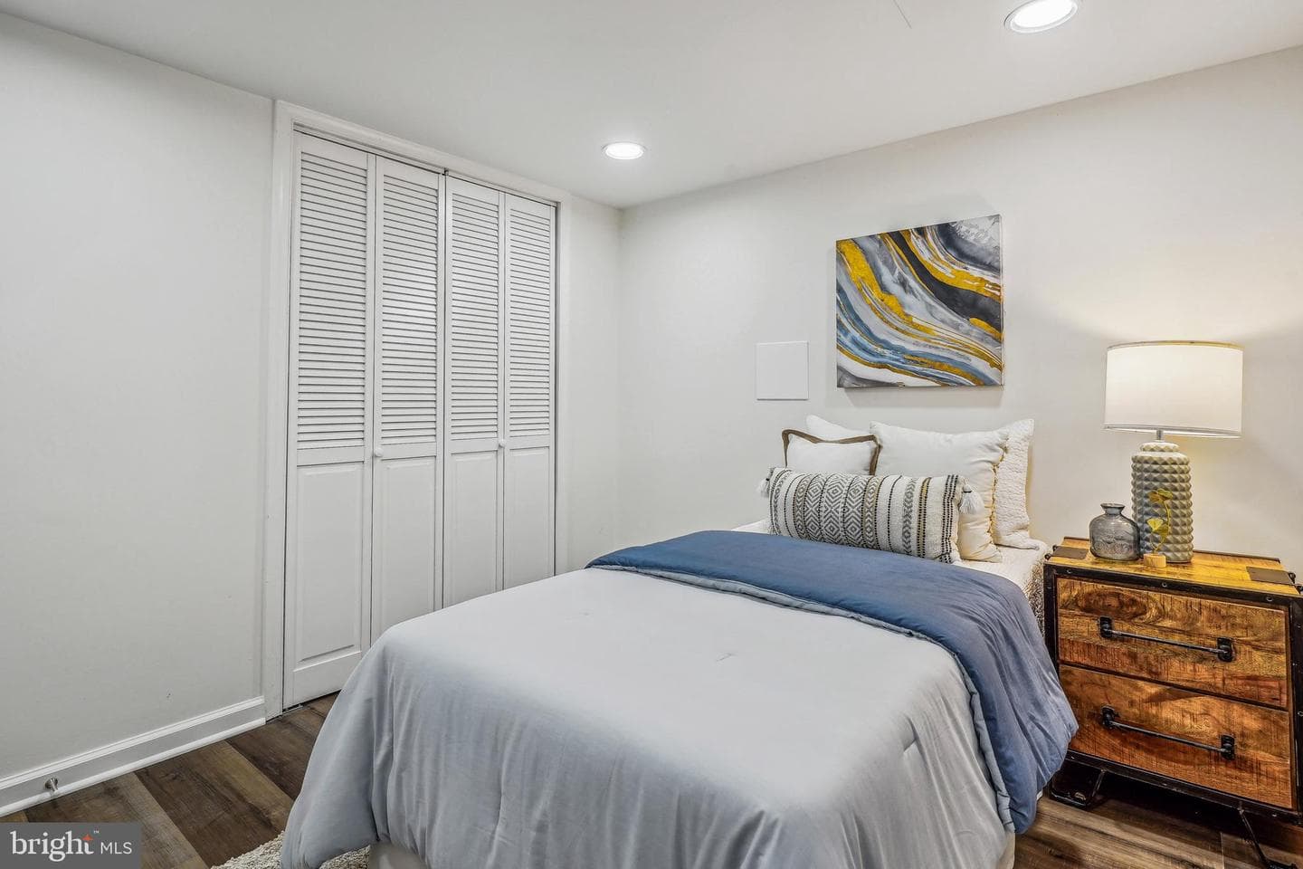 8901 Gutman Court photo 46