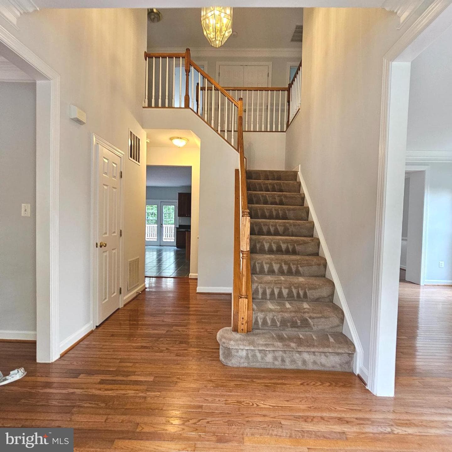 5267 Tractor Lane photo 2