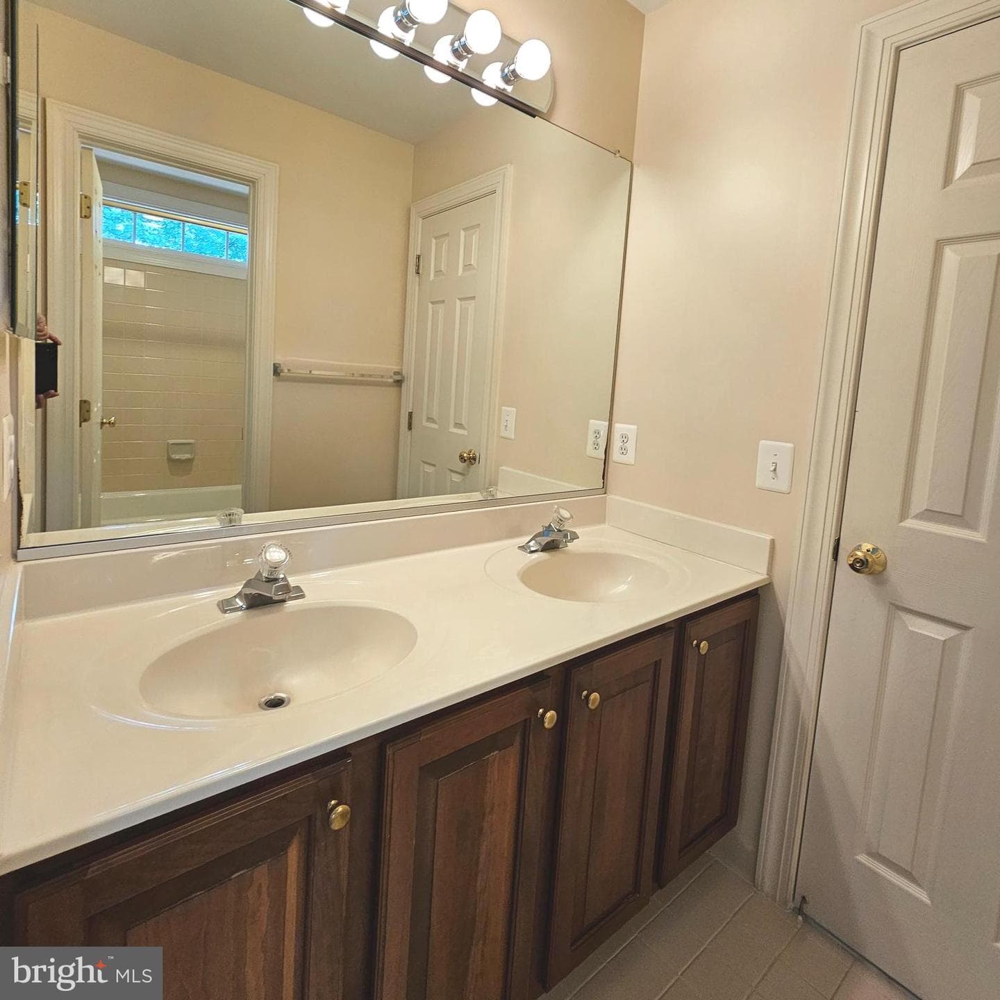 5267 Tractor Lane photo 30