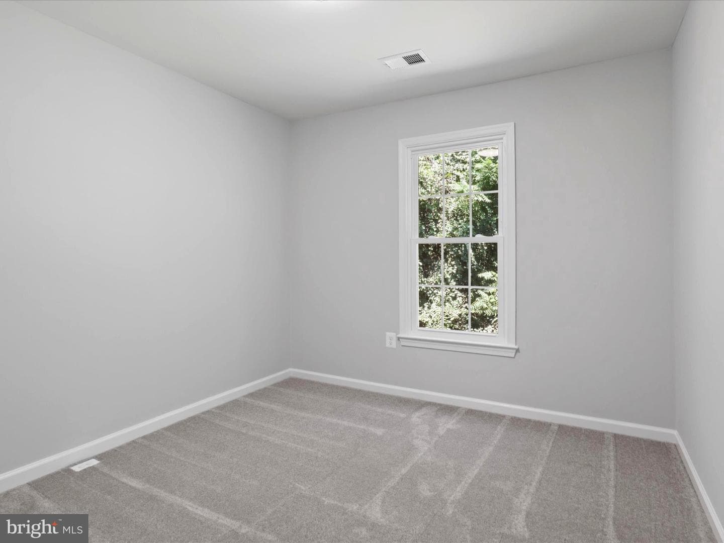 4435 Holly Avenue photo 17