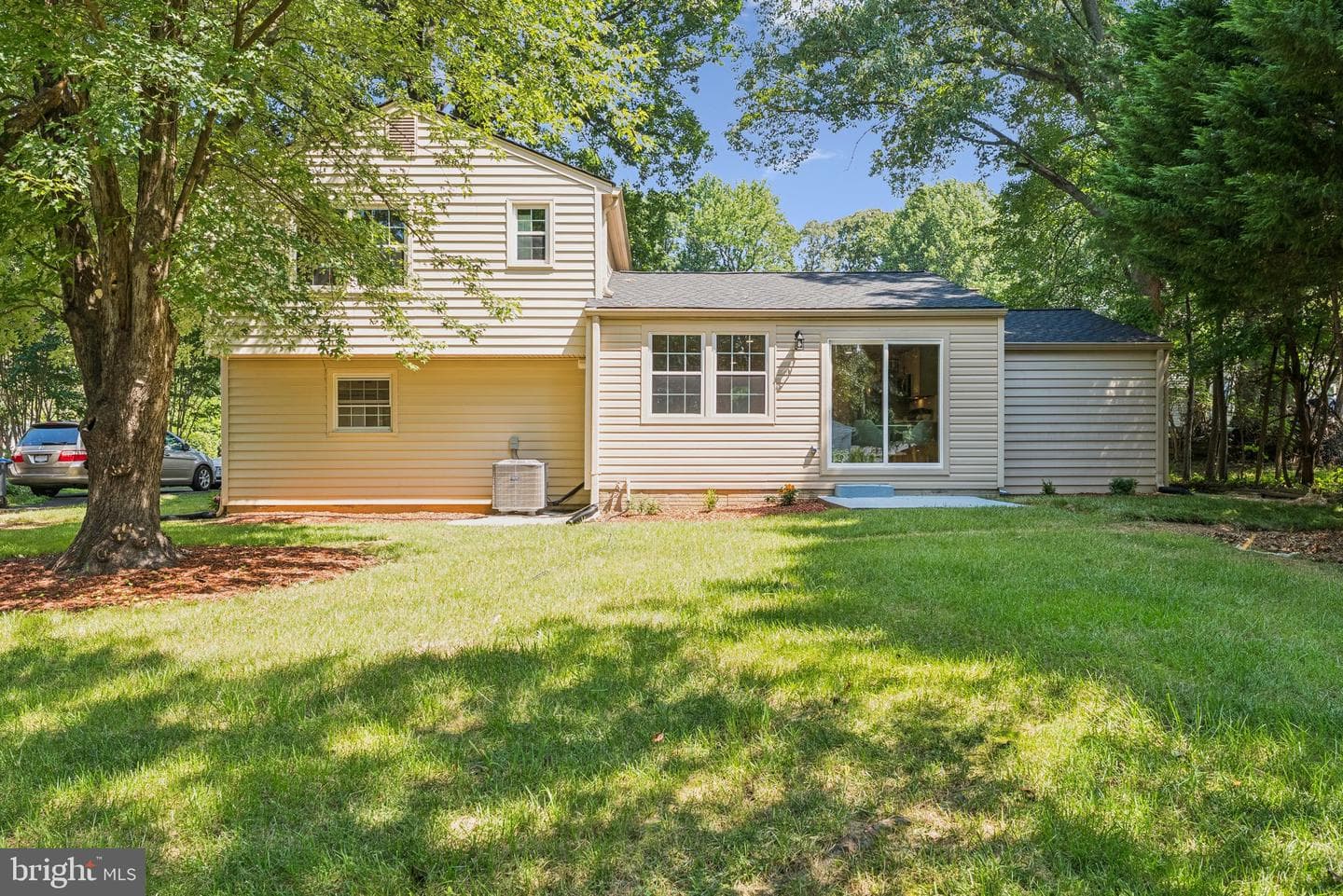 10449 Calumet Grove Drive photo 27